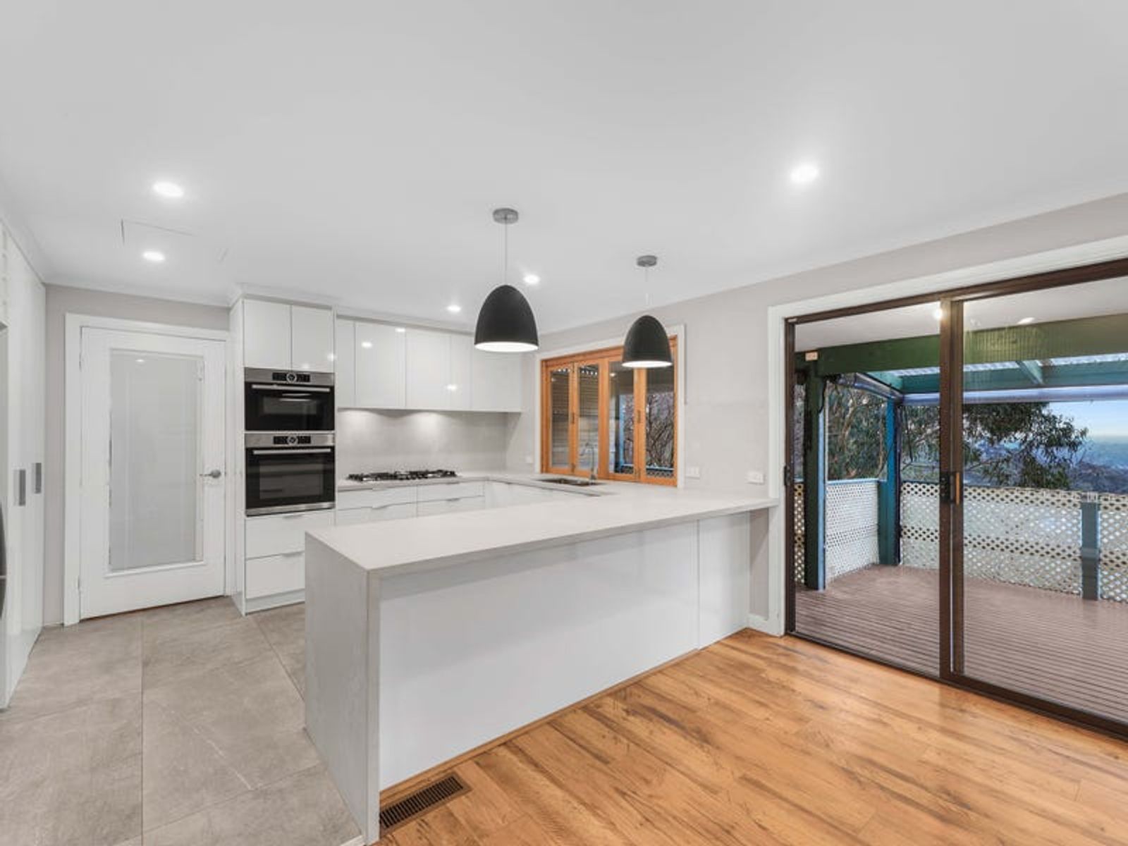 17 Jones Avenue, Upper Ferntree Gully, VIC 3156, Upper Ferntree Gully - Thumbnail 2