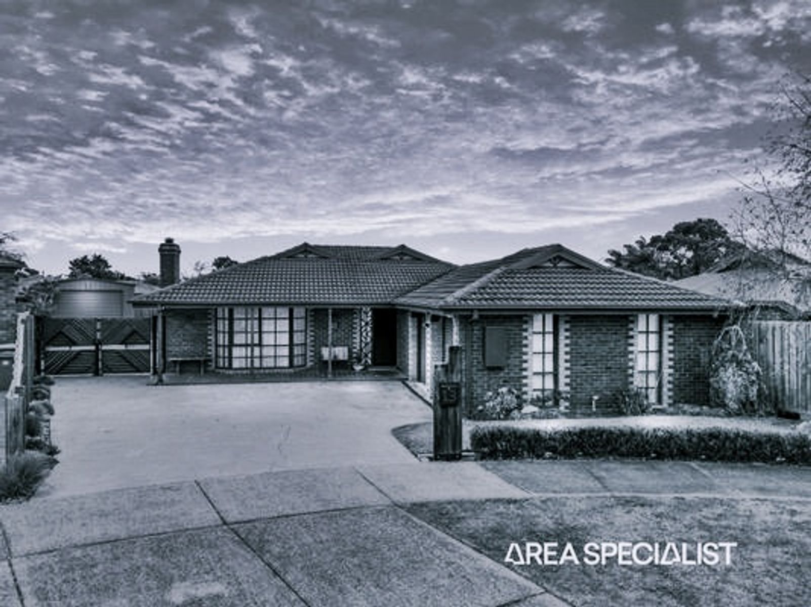 13 Sheffield Close, Pakenham, VIC 3810, Pakenham - Image 1