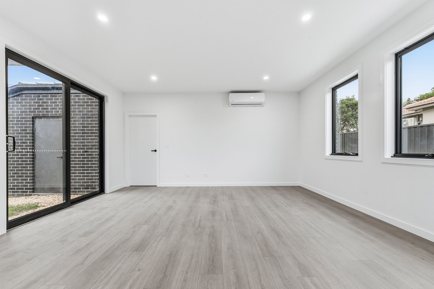 1/21 French Street, Noble Park, Noble Park - Thumbnail 2