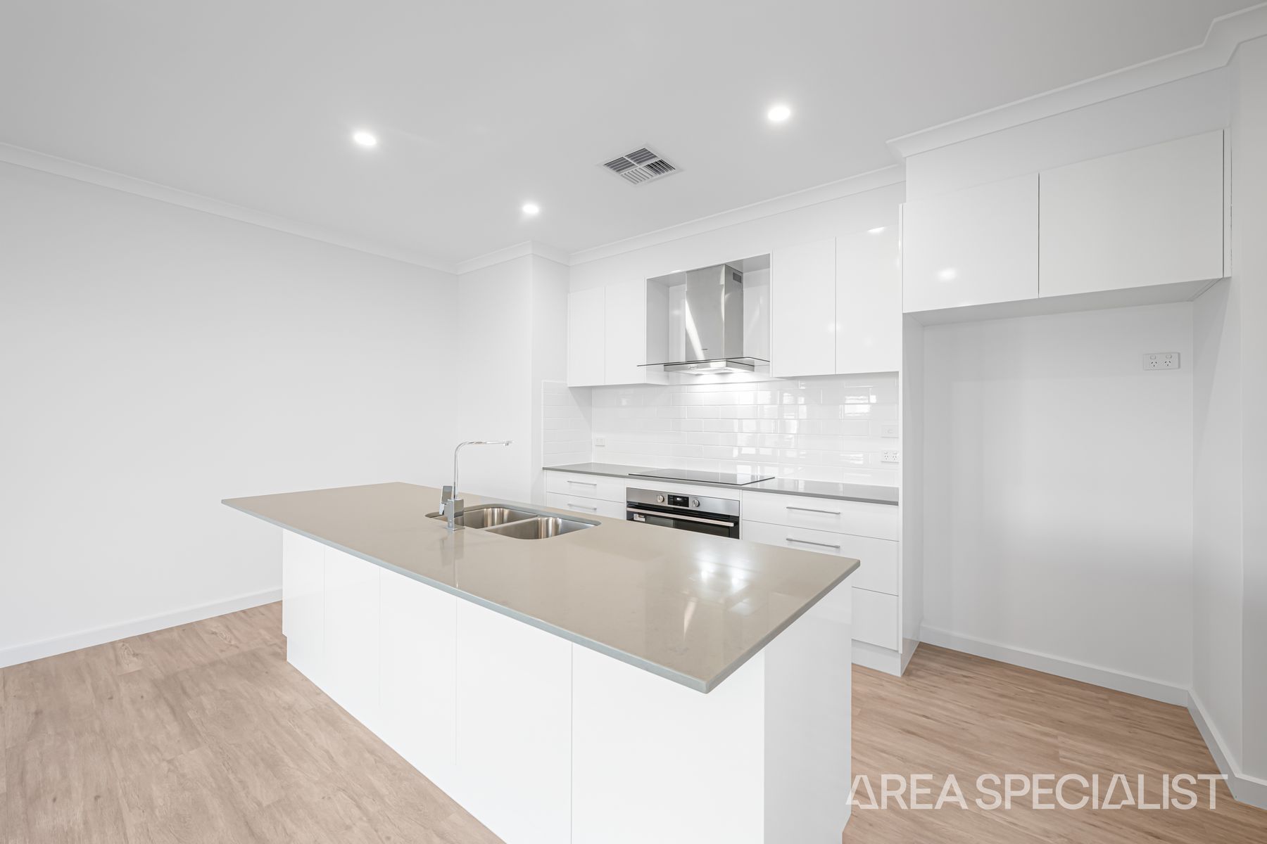 122 Fairways Drive, Mildura, VIC 3500, Mildura - Thumbnail 7
