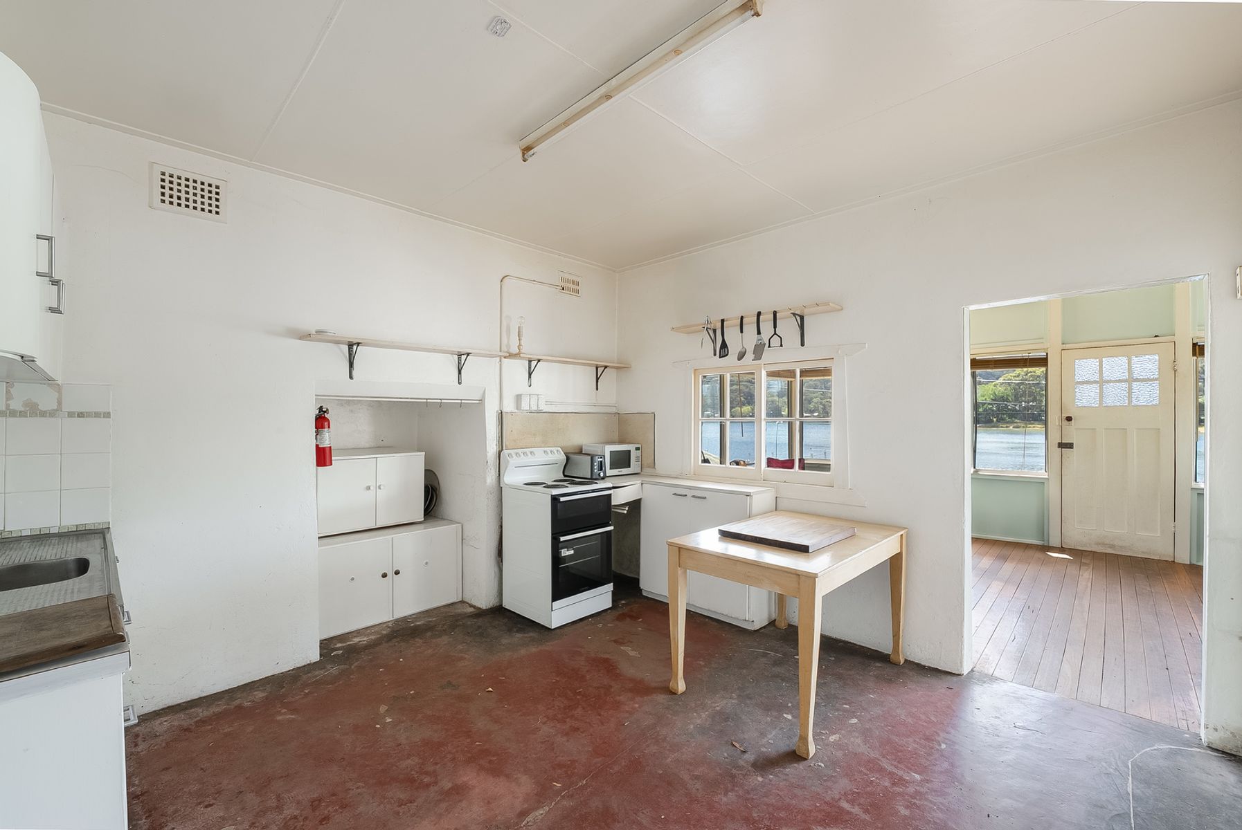 83 Patonga Creek, Patonga NSW 2256, Patonga - Thumbnail 6
