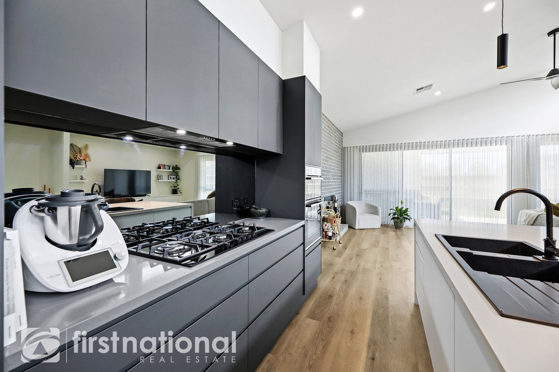 9 Applebox Place, Newborough, VIC 3825, Newborough - Thumbnail 5