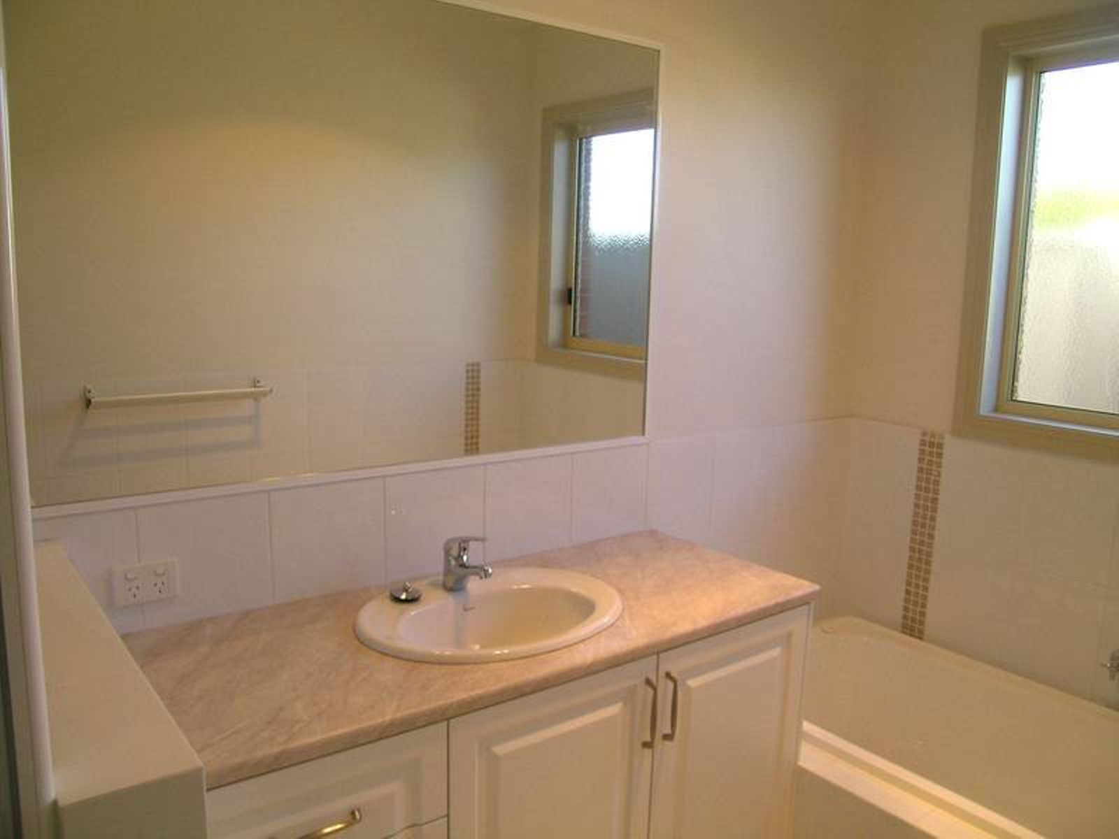 2/234 Wade Avenue, Mildura - Thumbnail 3
