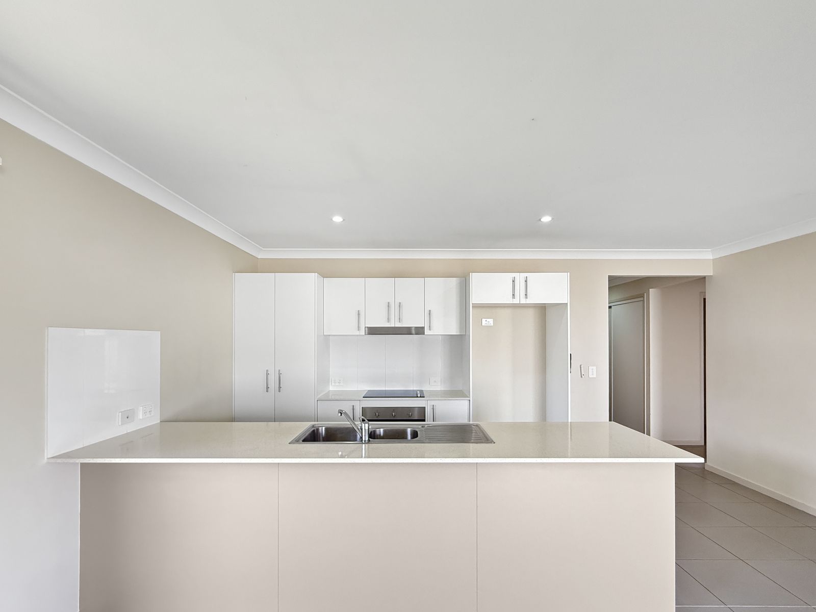 24 Pepperberry Circuit, Peregian Springs QLD 4573, Peregian Springs - Thumbnail 2