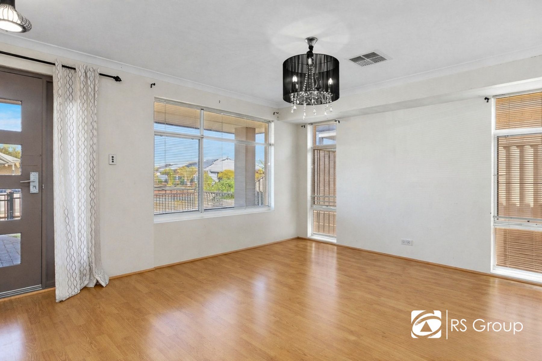 141 Boardman Road, Canning Vale WA 6155, Canning Vale - Thumbnail 2