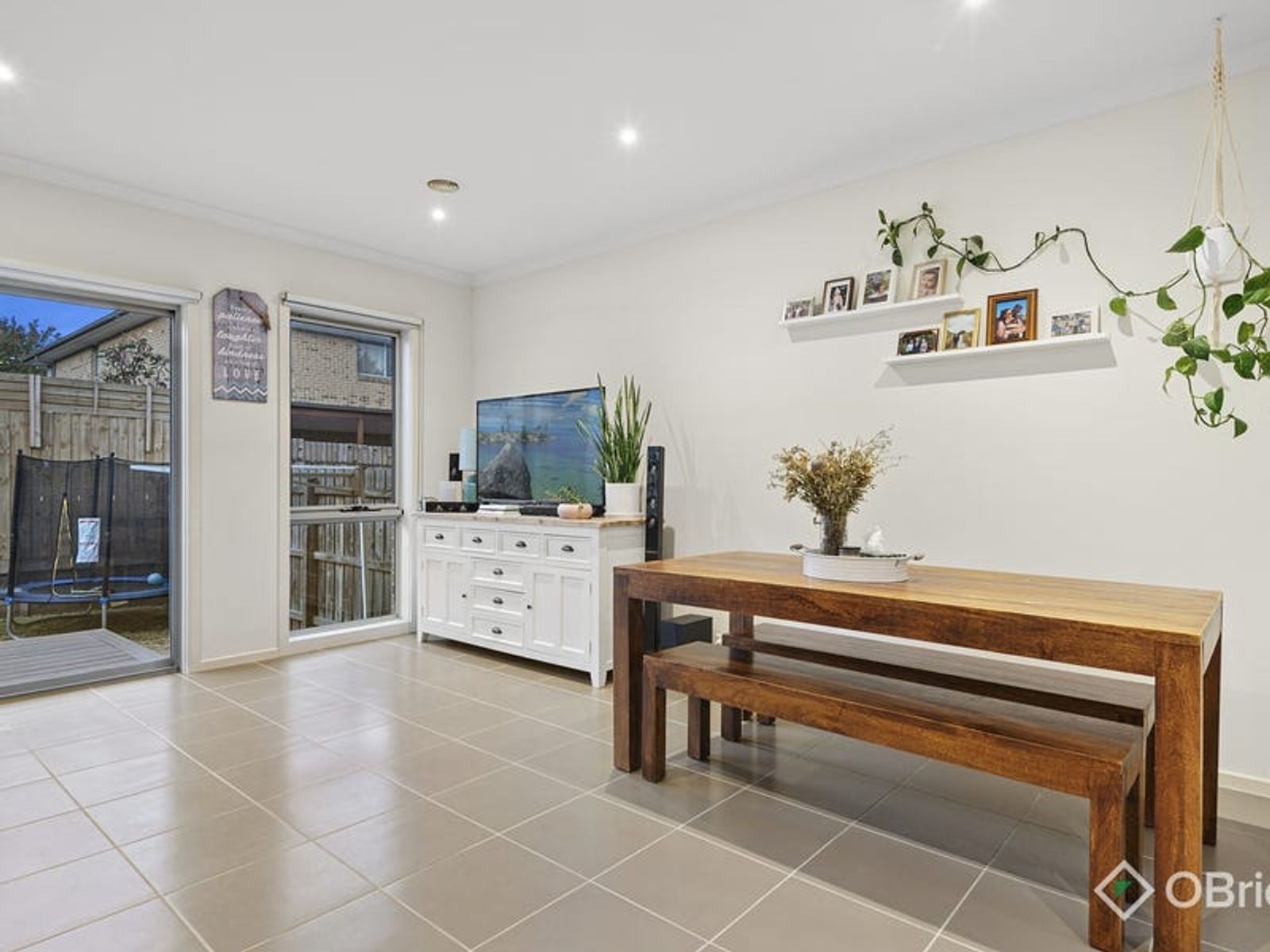 49 Barrier Reef Circuit, Endeavour Hills, VIC 3802, Endeavour Hills - Thumbnail 3
