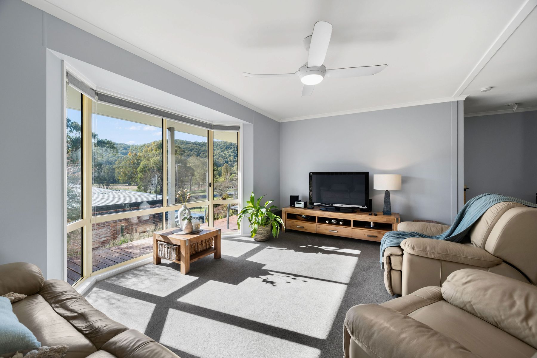 1/72 Coronation Avenue, Bright VIC 3741, Bright - Thumbnail 4