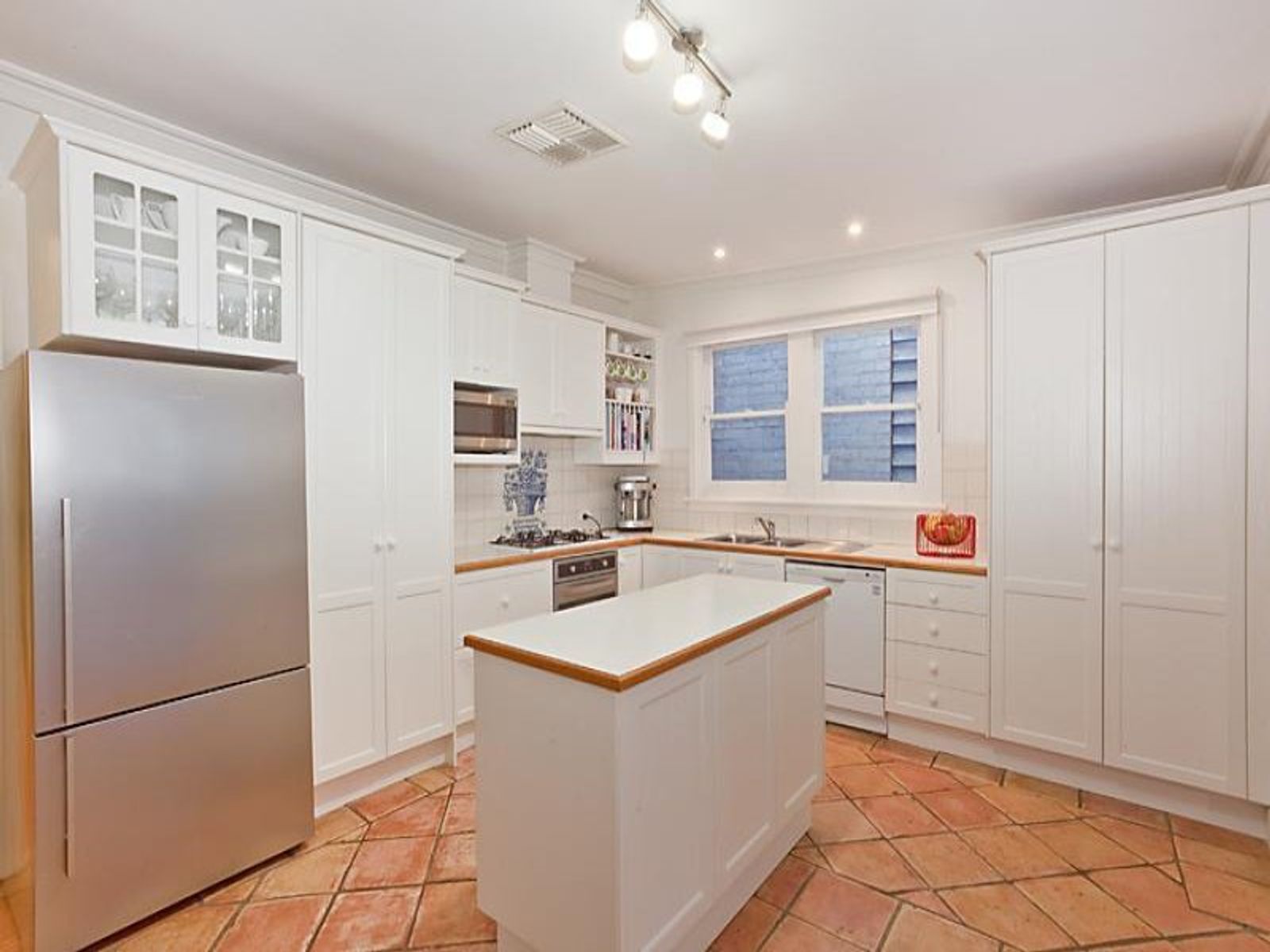 56 Francis Street, Ascot Vale - Thumbnail 3