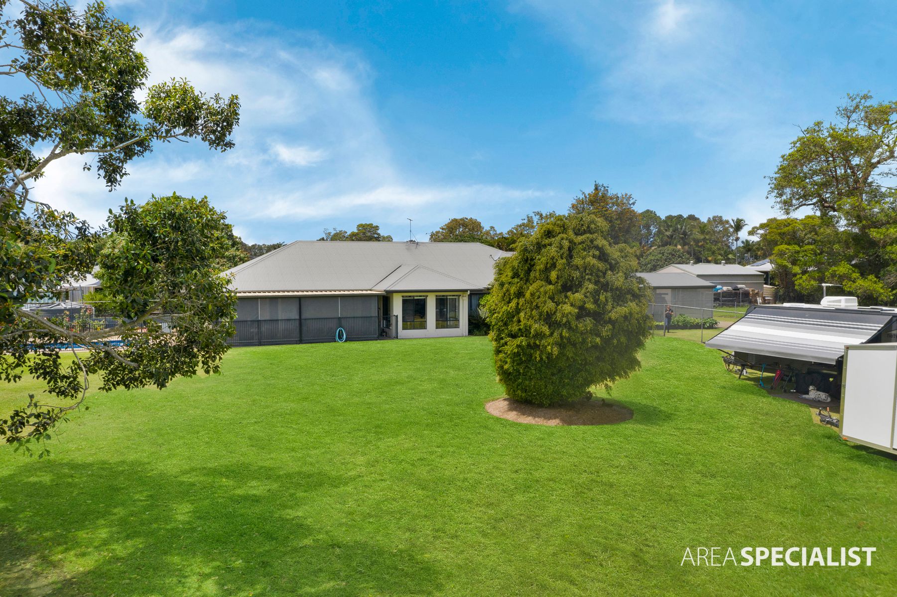 32 Pelican Parade, Jacobs Well, QLD 4208, Jacobs Well - Thumbnail 3