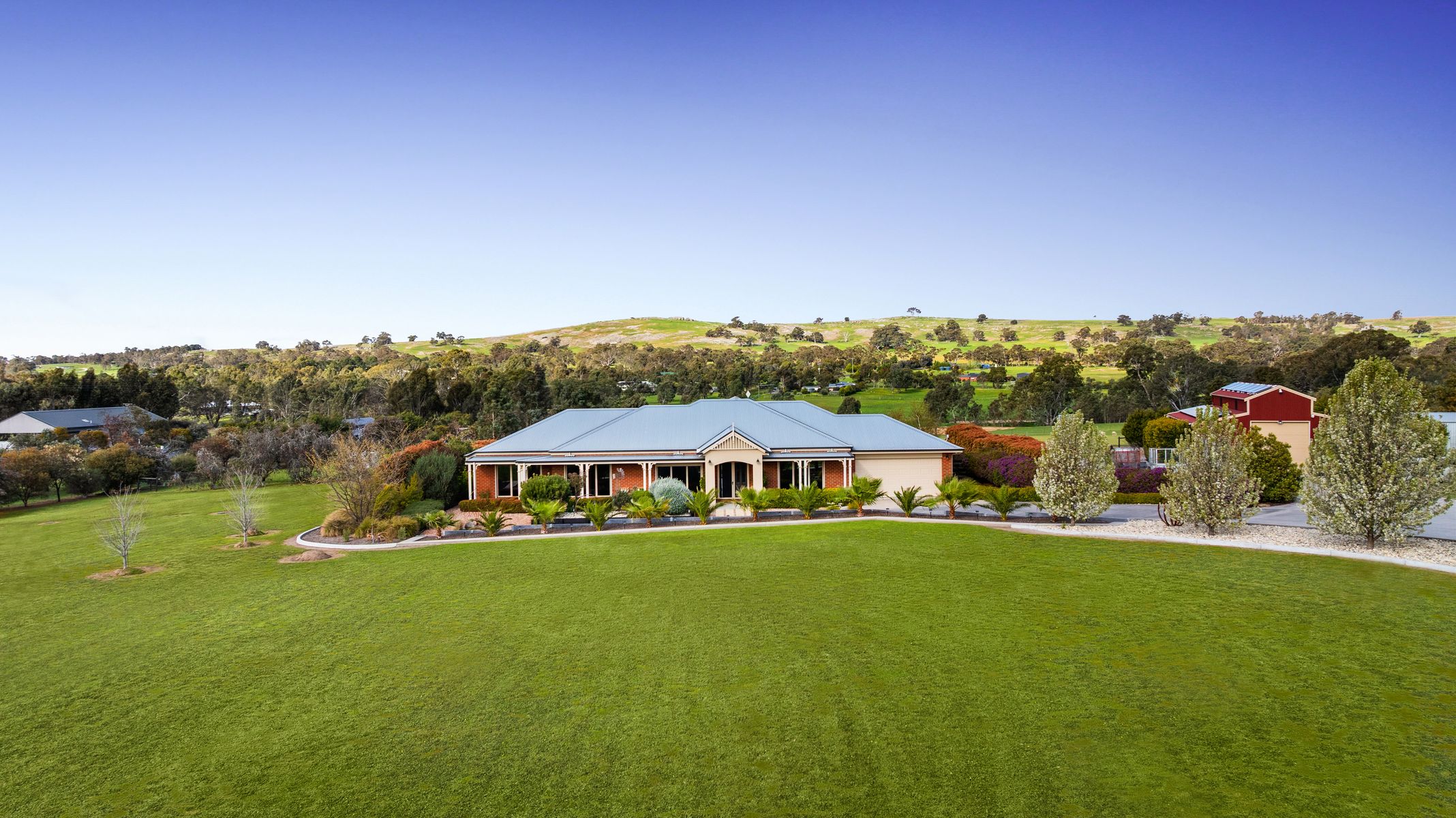 52 Sunrise Crescent, Lockwood South VIC 3551, Lockwood South - Thumbnail 2