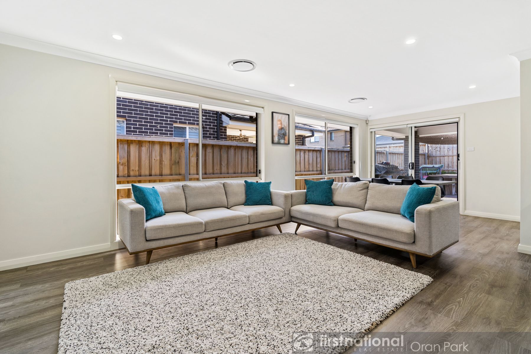 20 Meale Avenue, Gledswood Hills NSW 2557, Gledswood Hills - Thumbnail 2