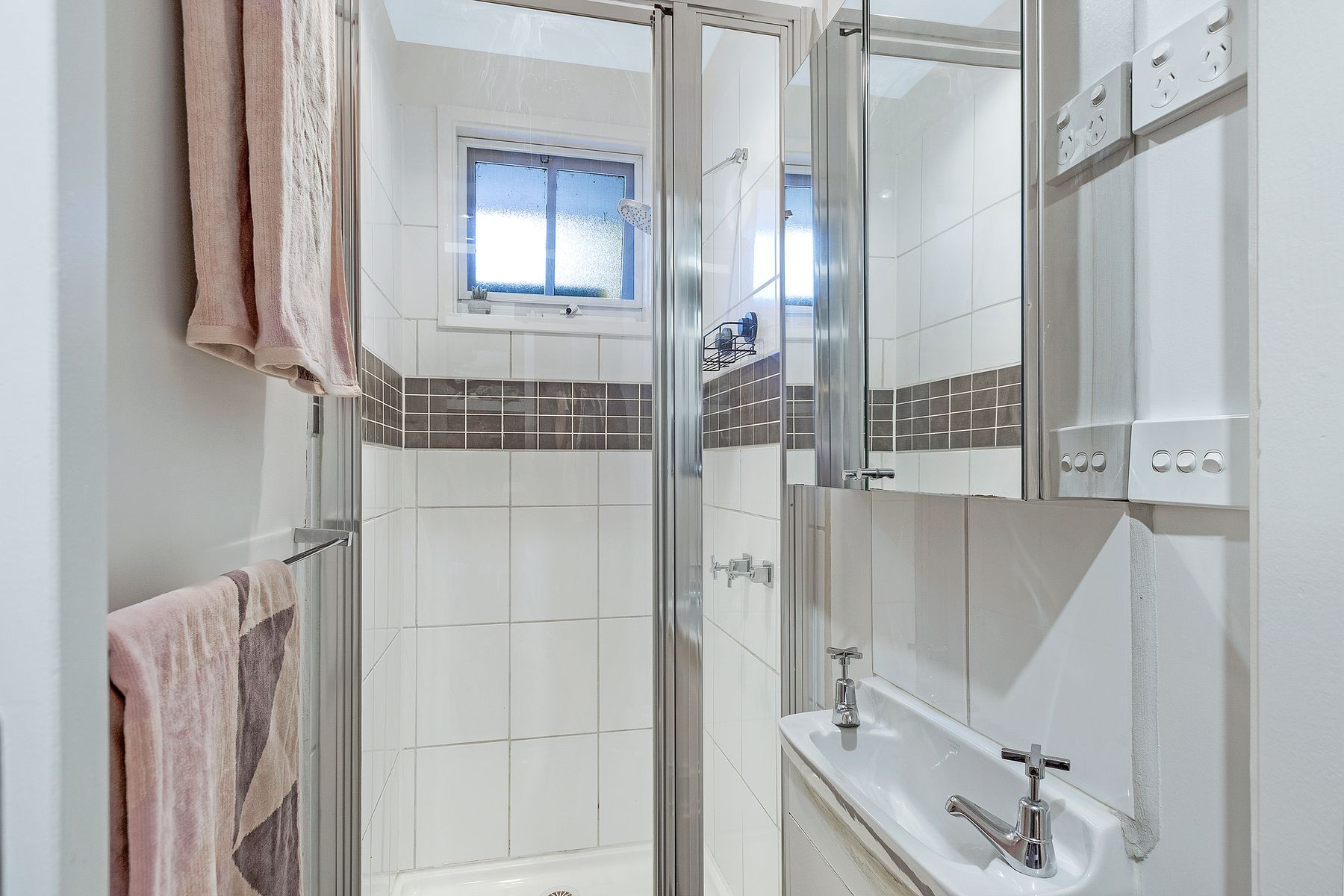 2 Sunburst Court, Mooroolbark - Thumbnail 8