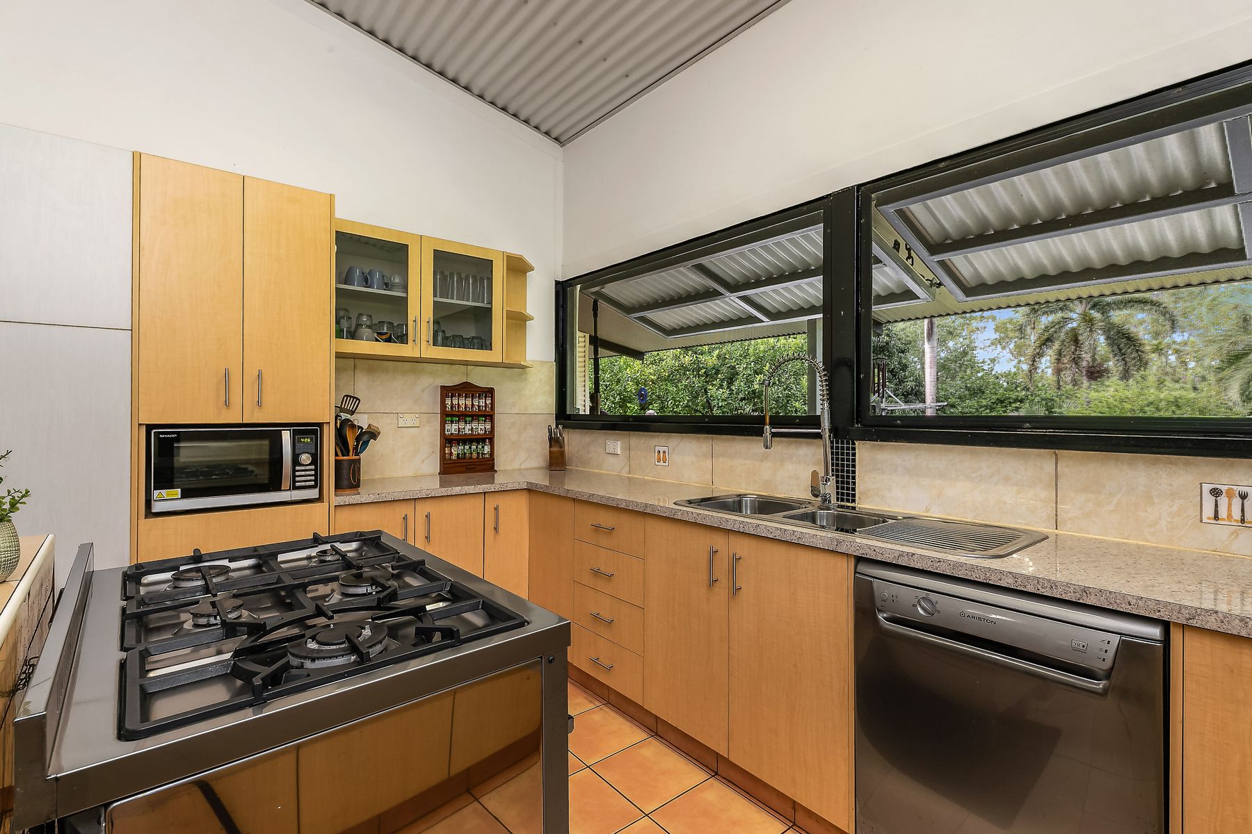 56 Watling Road, Girraween NT 0836, Girraween - Thumbnail 2