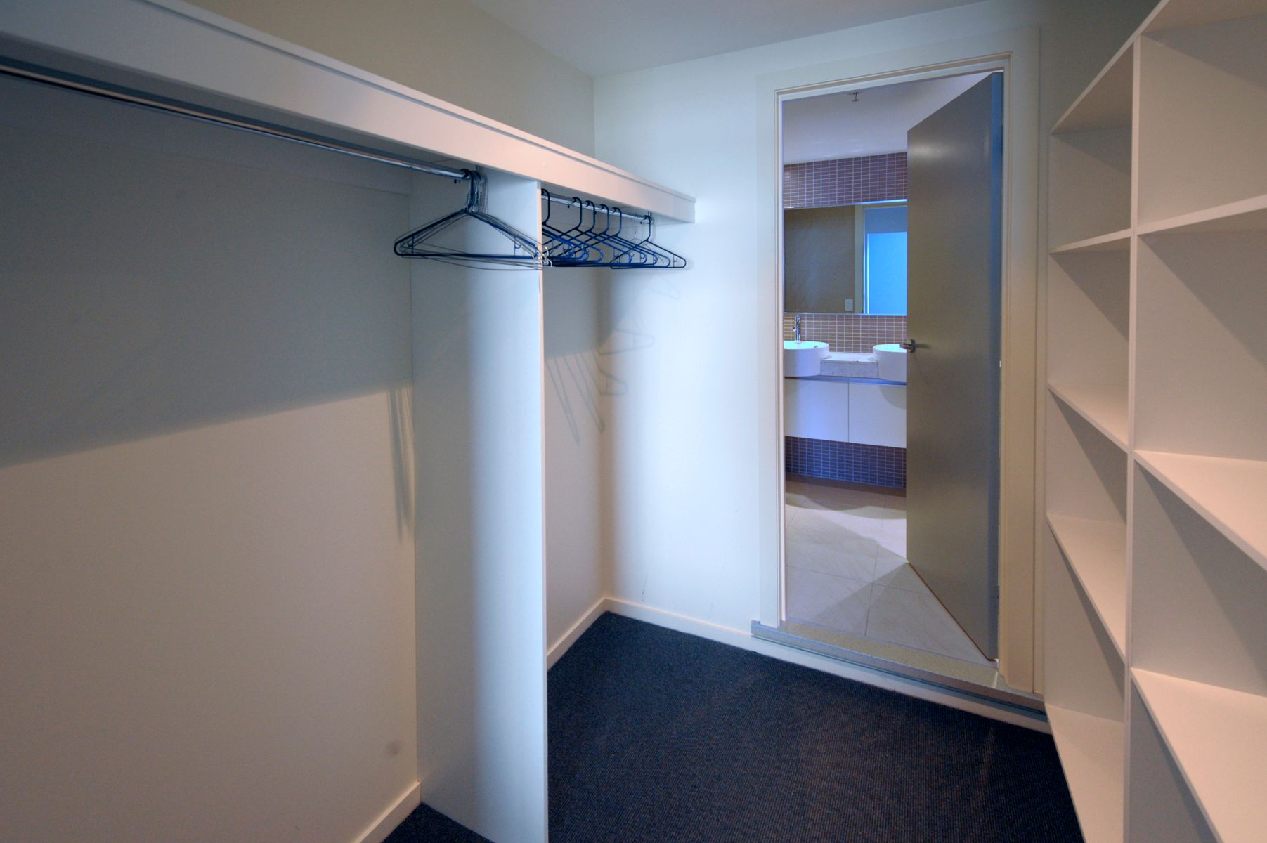 2505/43e Knuckey Street, Darwin City NT 0800, Darwin City - Thumbnail 8