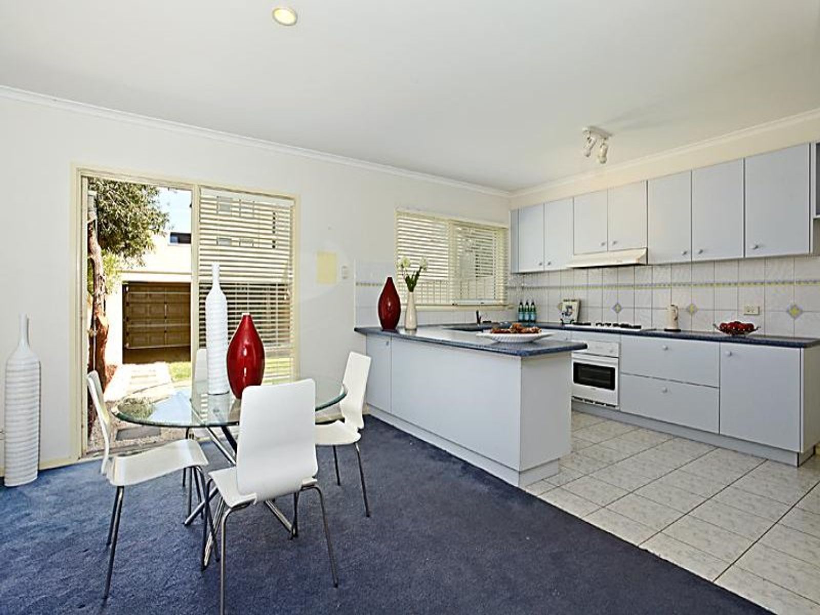 81 The Crescent, Kensington - Thumbnail 6