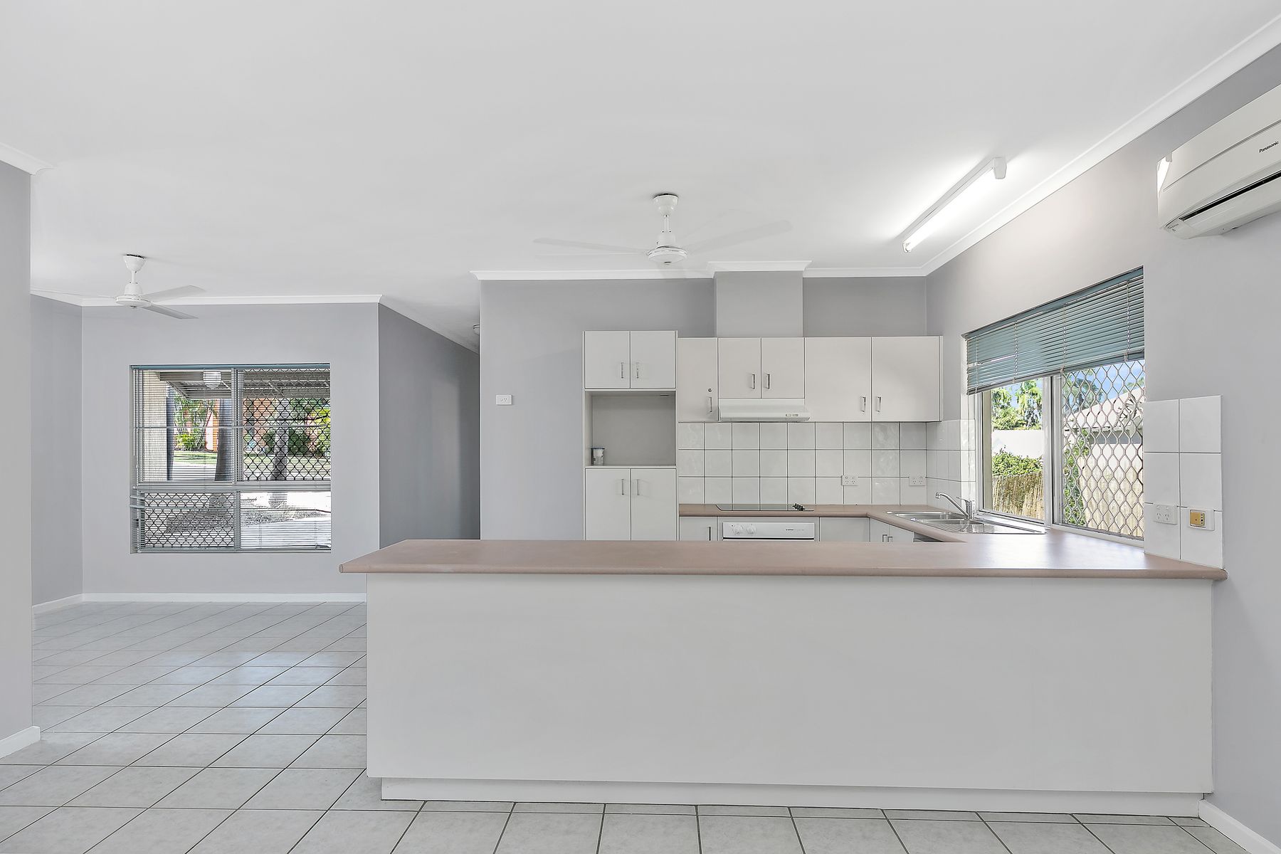 54 Flametree Circuit, Rosebery, NT 0832, Rosebery - Thumbnail 5