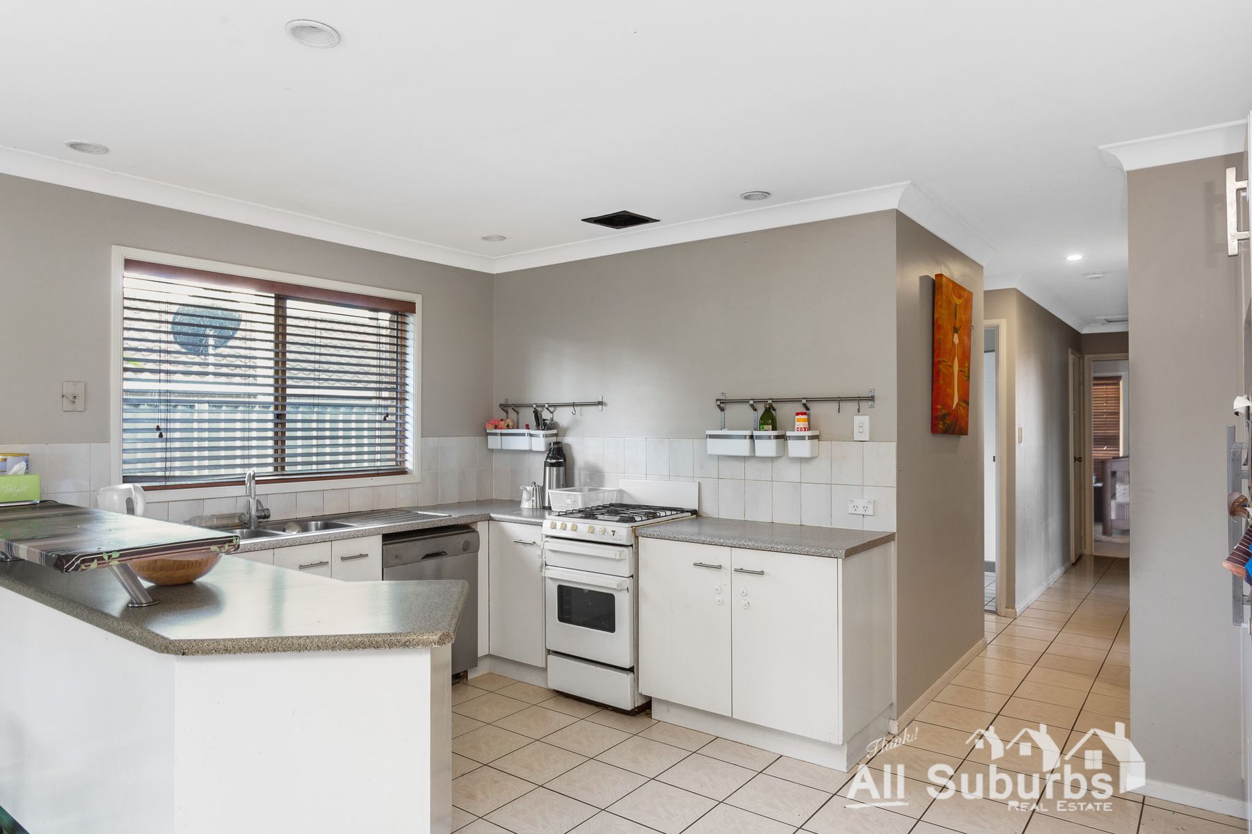 7 Hutt Court, Crestmead QLD 4132, Crestmead - Thumbnail 2