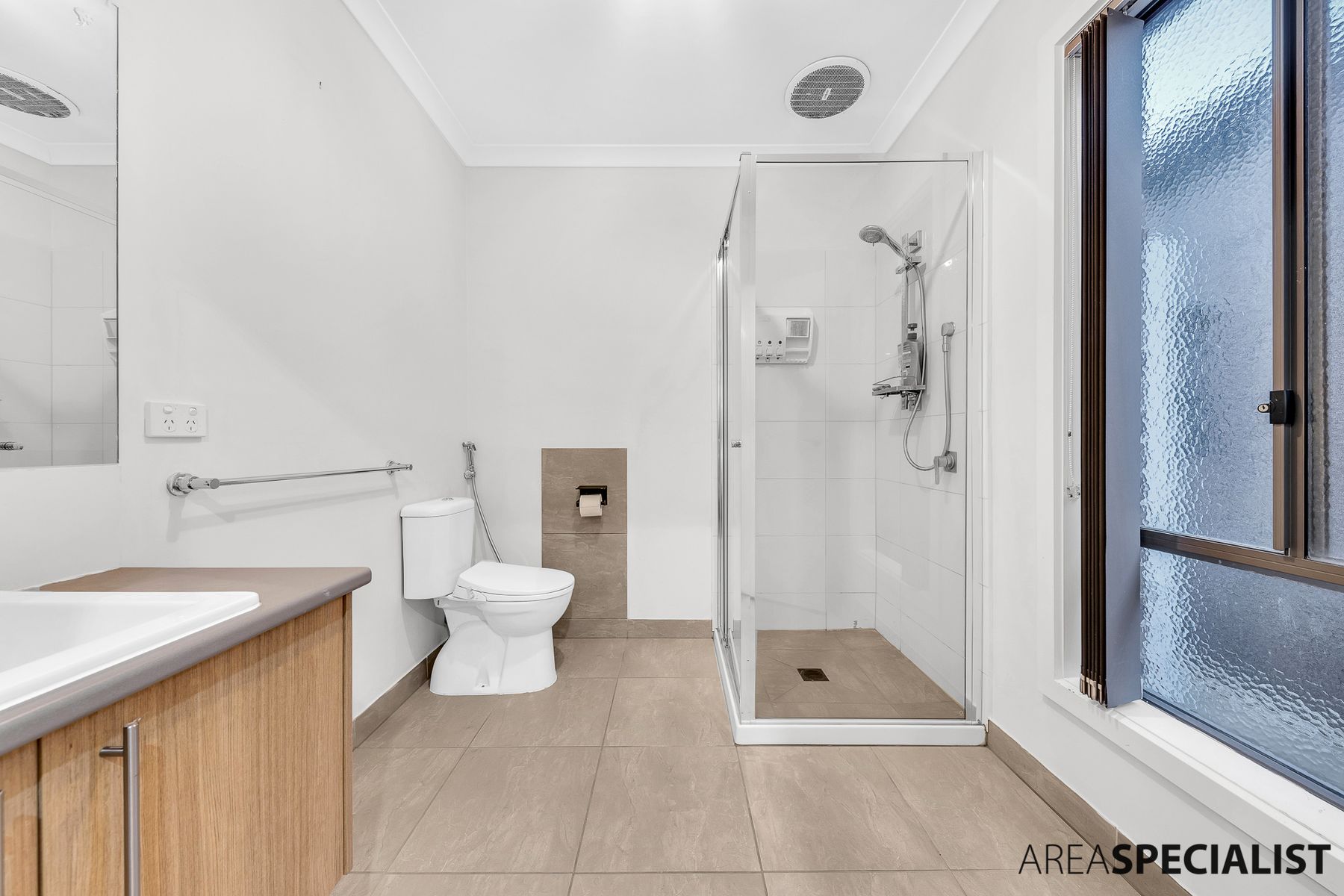 34 Springleaf Road, Tarneit, VIC 3029, Tarneit - Thumbnail 6