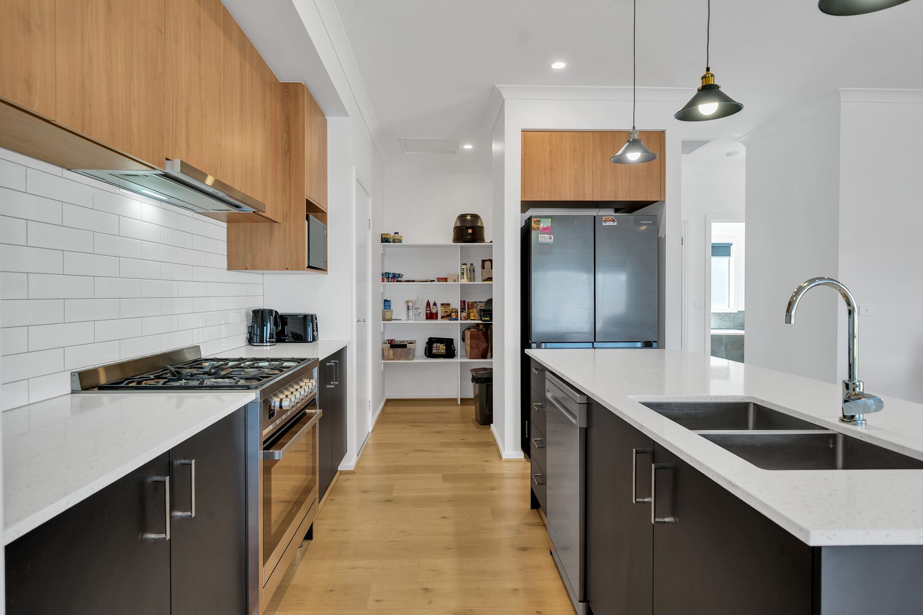 30 Auburn Crescent, Bacchus Marsh VIC 3340, Bacchus Marsh - Thumbnail 2