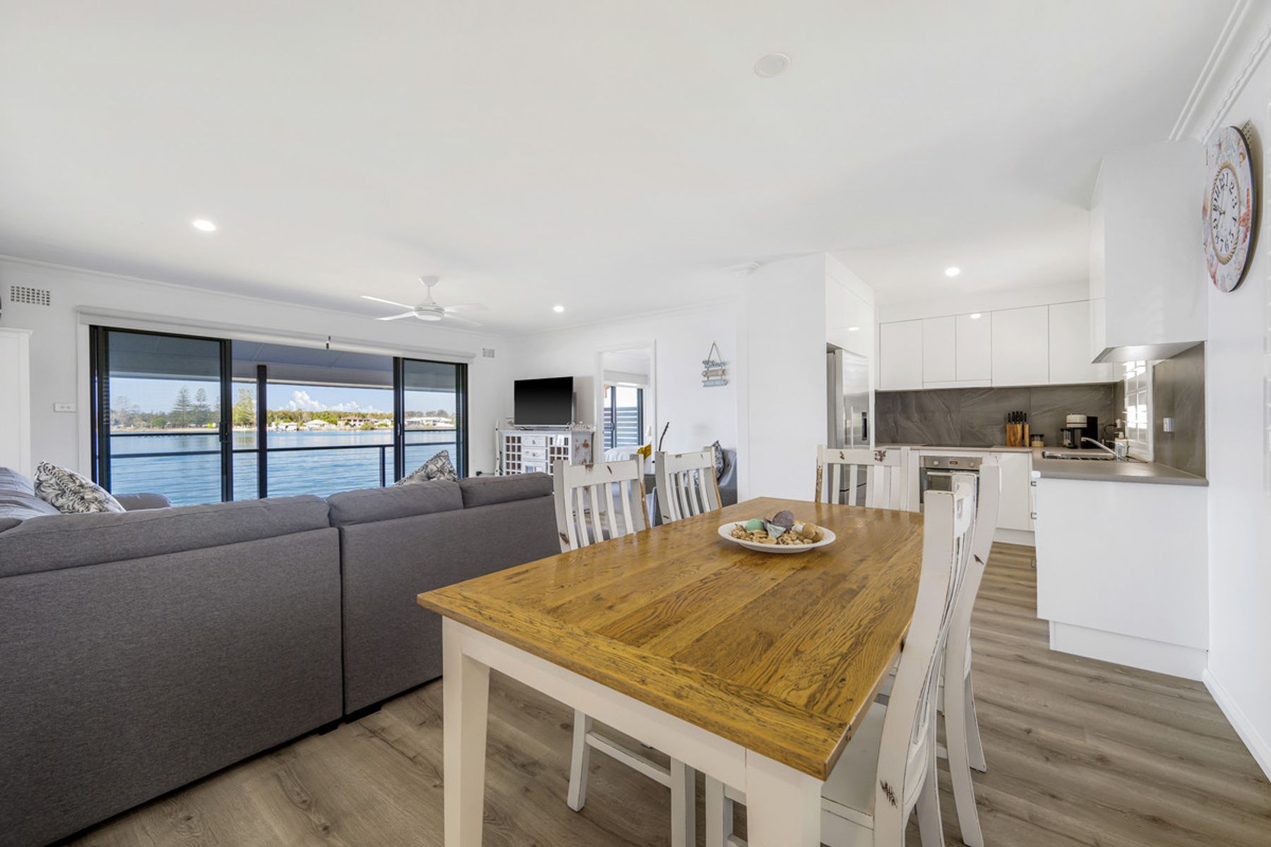 8 North Shore Drive, Port Macquarie NSW 2444, Port Macquarie - Thumbnail 4