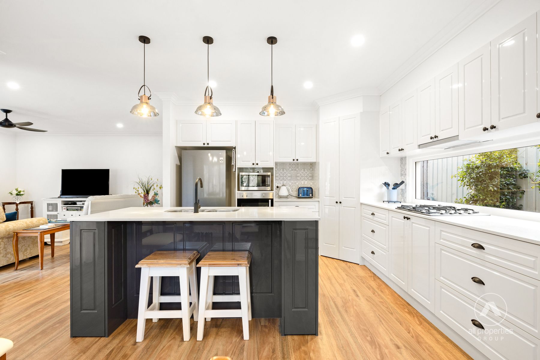 8 Abbeydale Road, Greenbank QLD 4124, Greenbank - Thumbnail 3