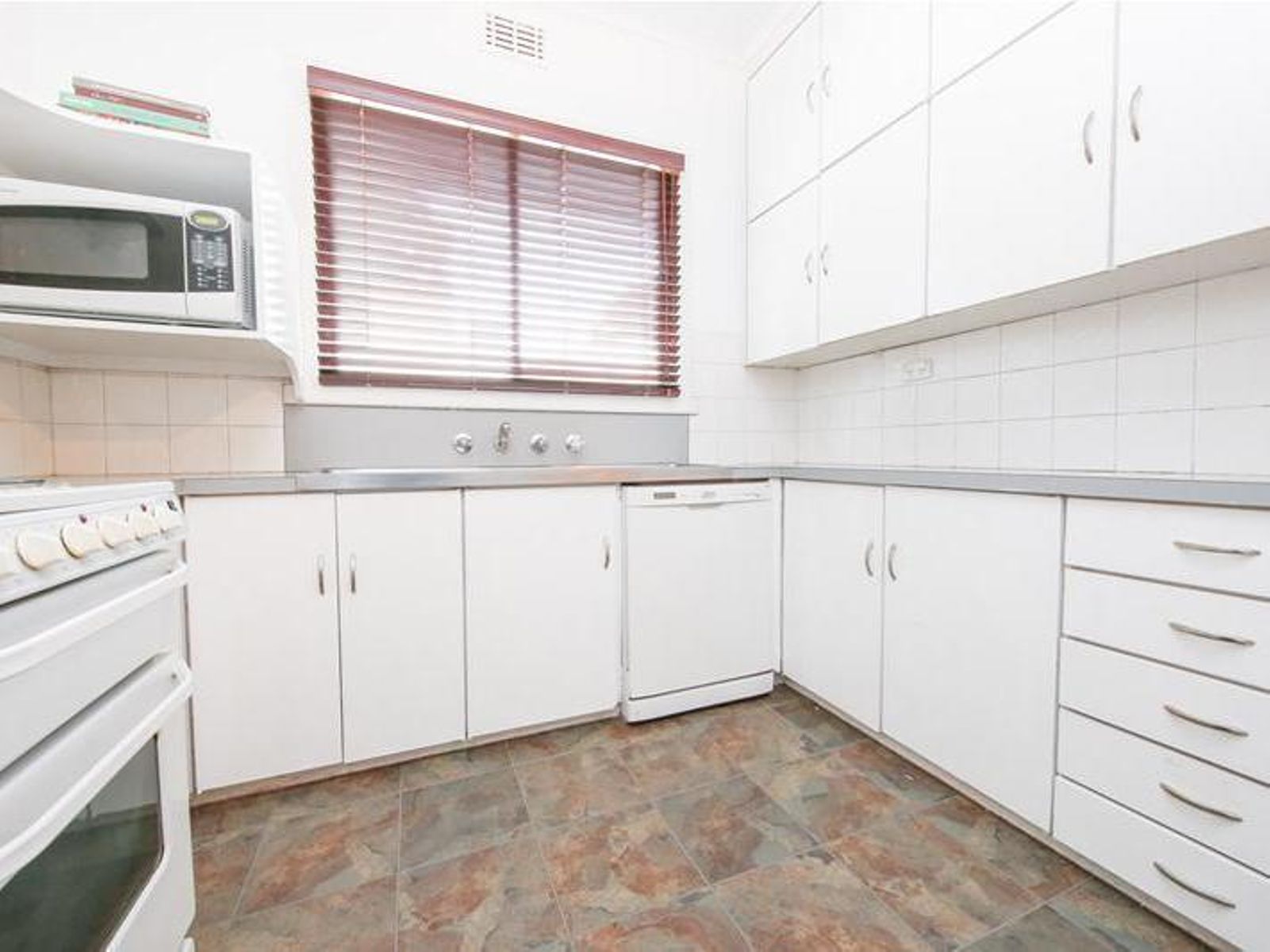 205 Walnut Avenue, Mildura - Thumbnail 4