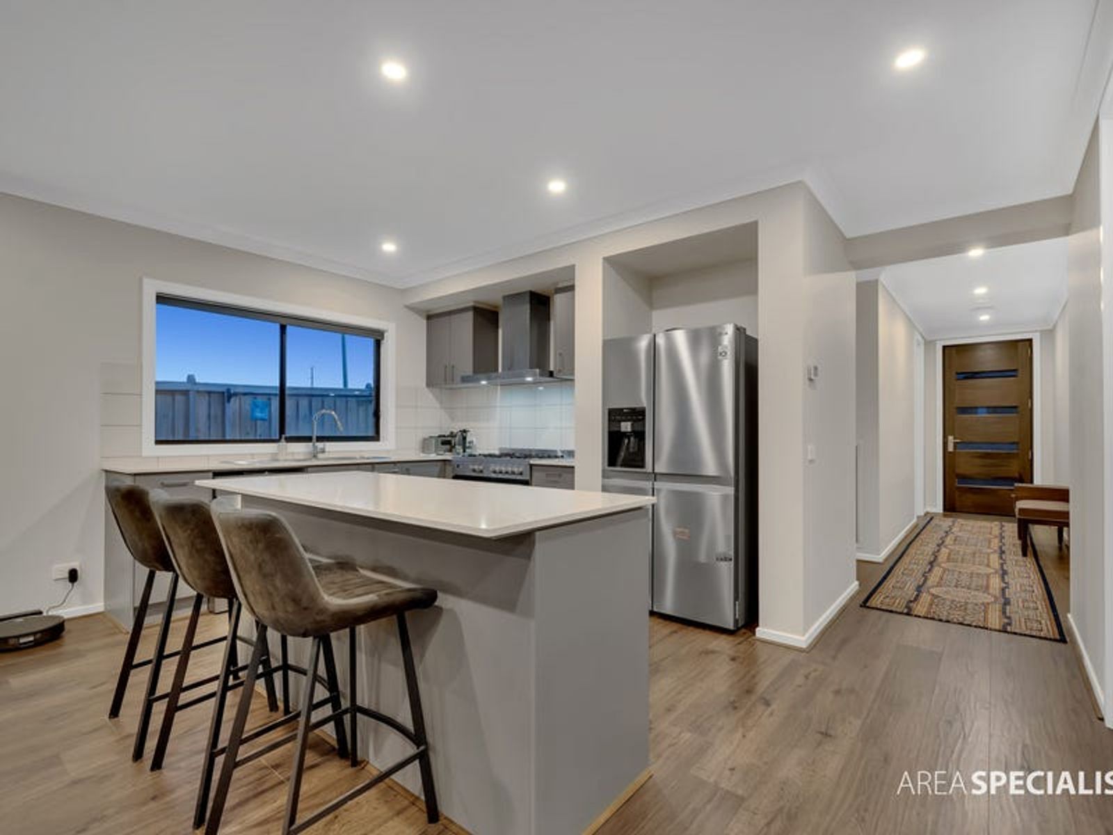 25 Gresall Street, Clyde North, VIC 3978, Clyde North - Thumbnail 8