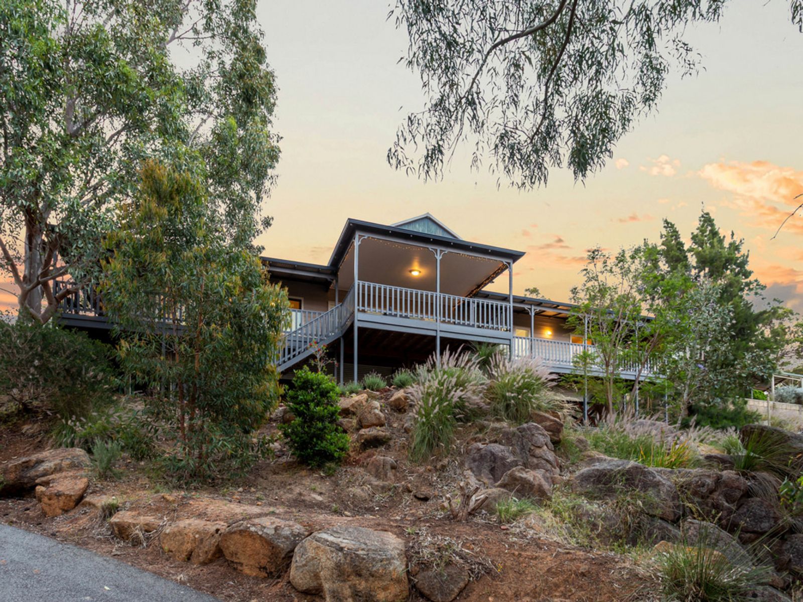 9 Hillway, Swan View WA 6056, Swan View - Thumbnail 2