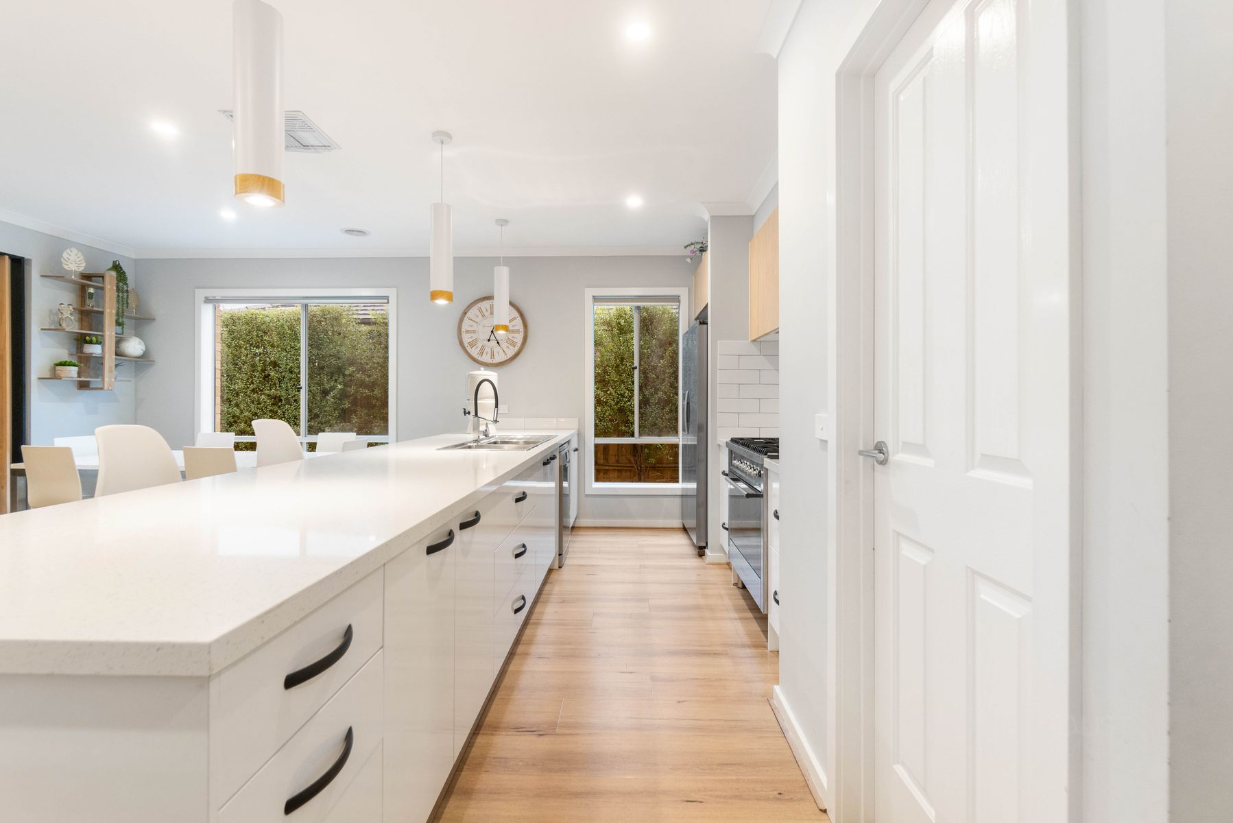 8 Elverson Way, Wyndham Vale, VIC 3024, Wyndham Vale - Thumbnail 6