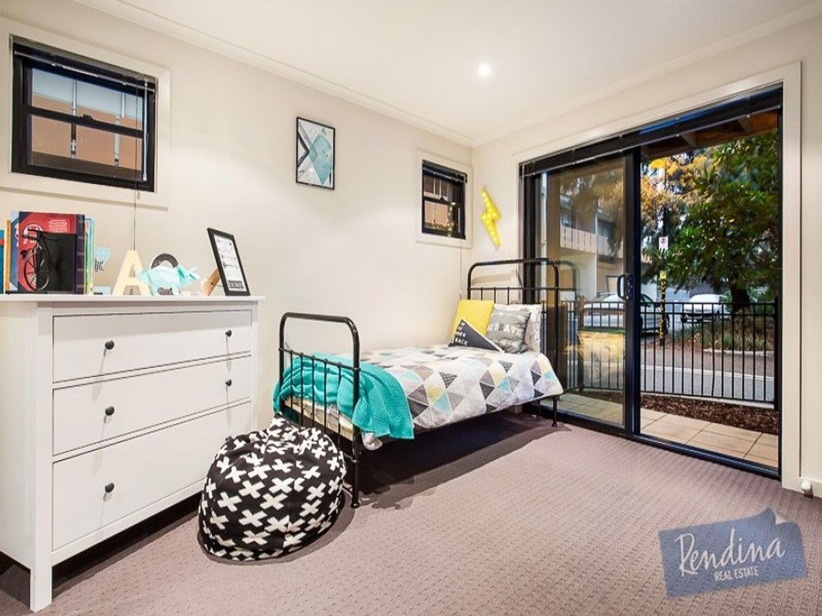 33 Rourke Lane, Kensington - Thumbnail 8