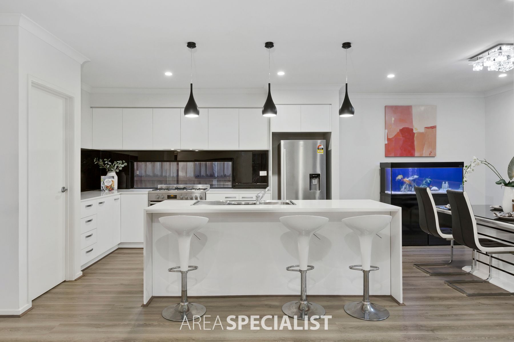 13 Rosanove Street, Clyde North, VIC 3978, Clyde North - Thumbnail 6