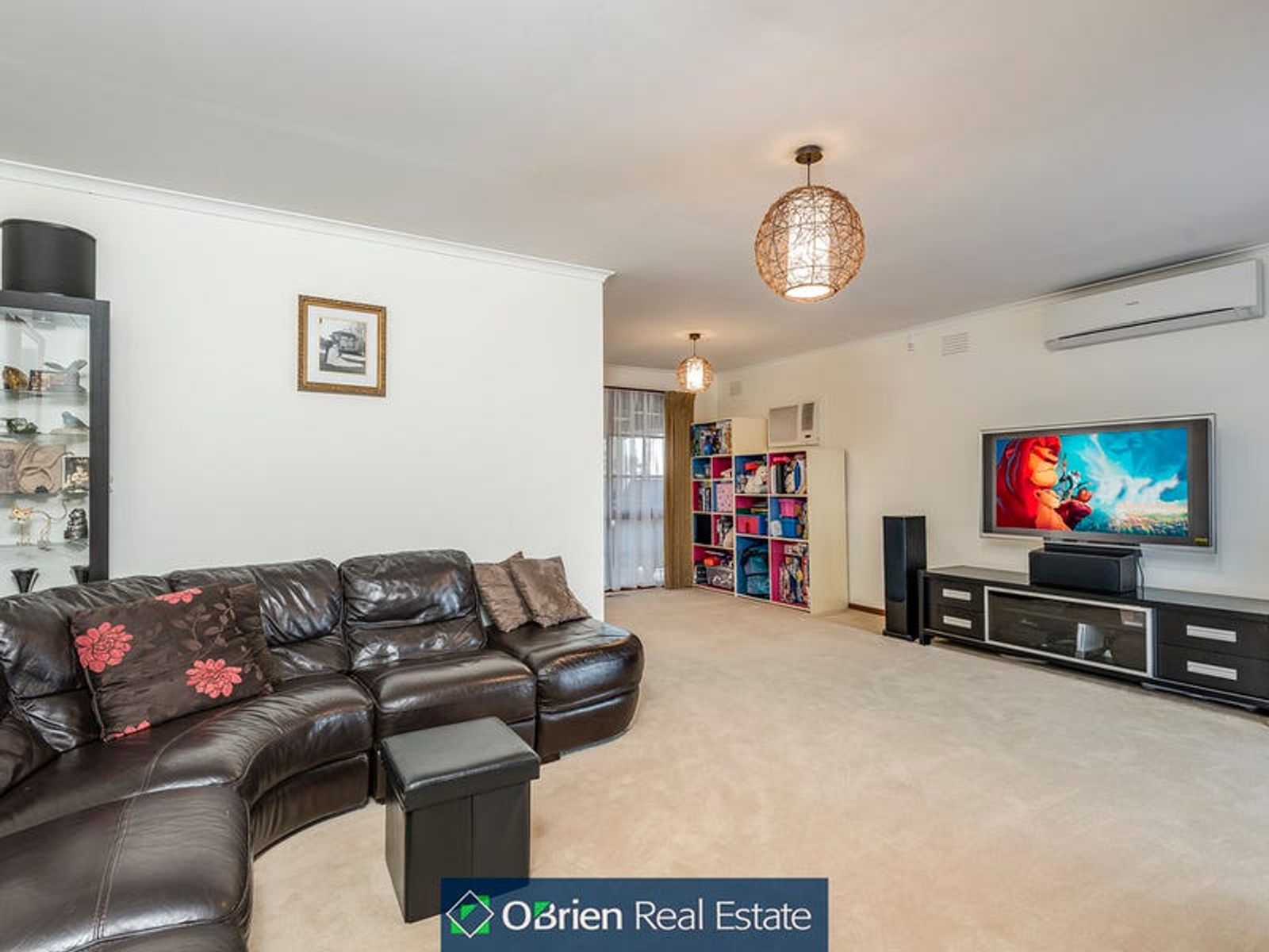 43 John Edgcumbe Way, Endeavour Hills, VIC 3802, Endeavour Hills - Thumbnail 3
