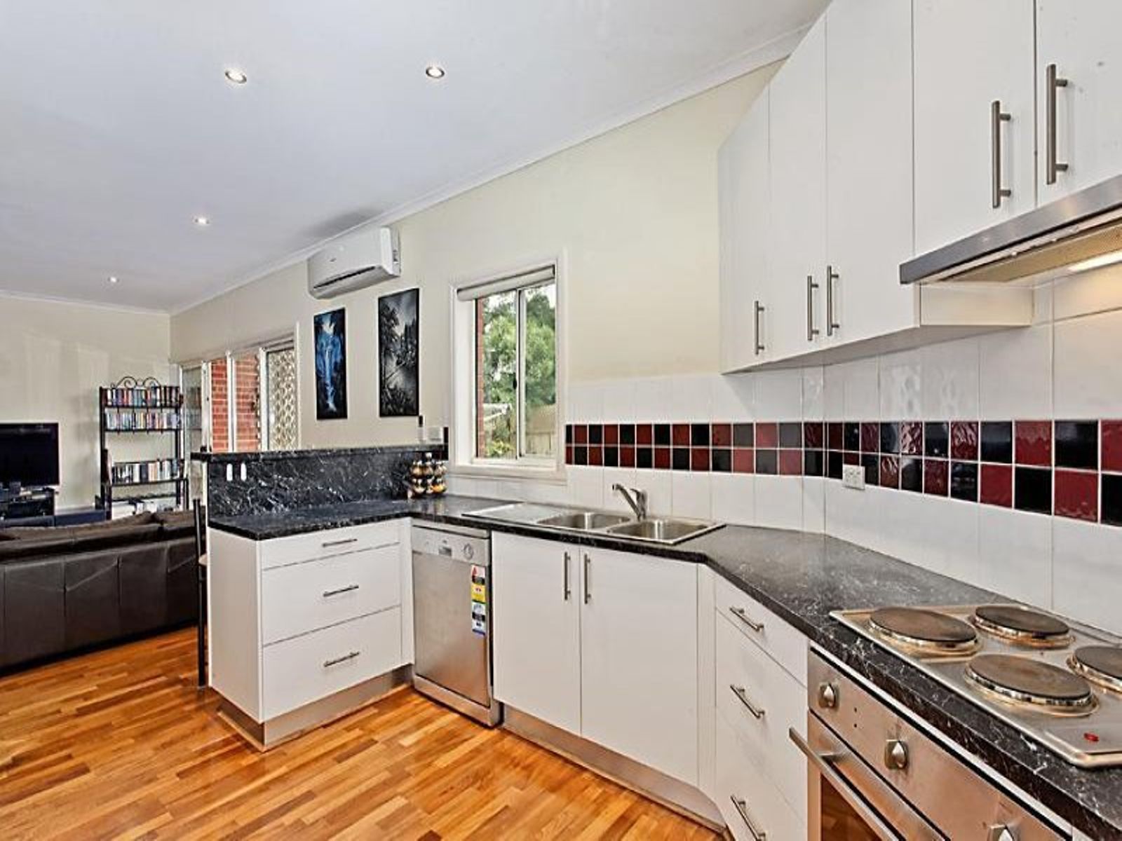 5/28 Langs Road, Ascot Vale - Thumbnail 4