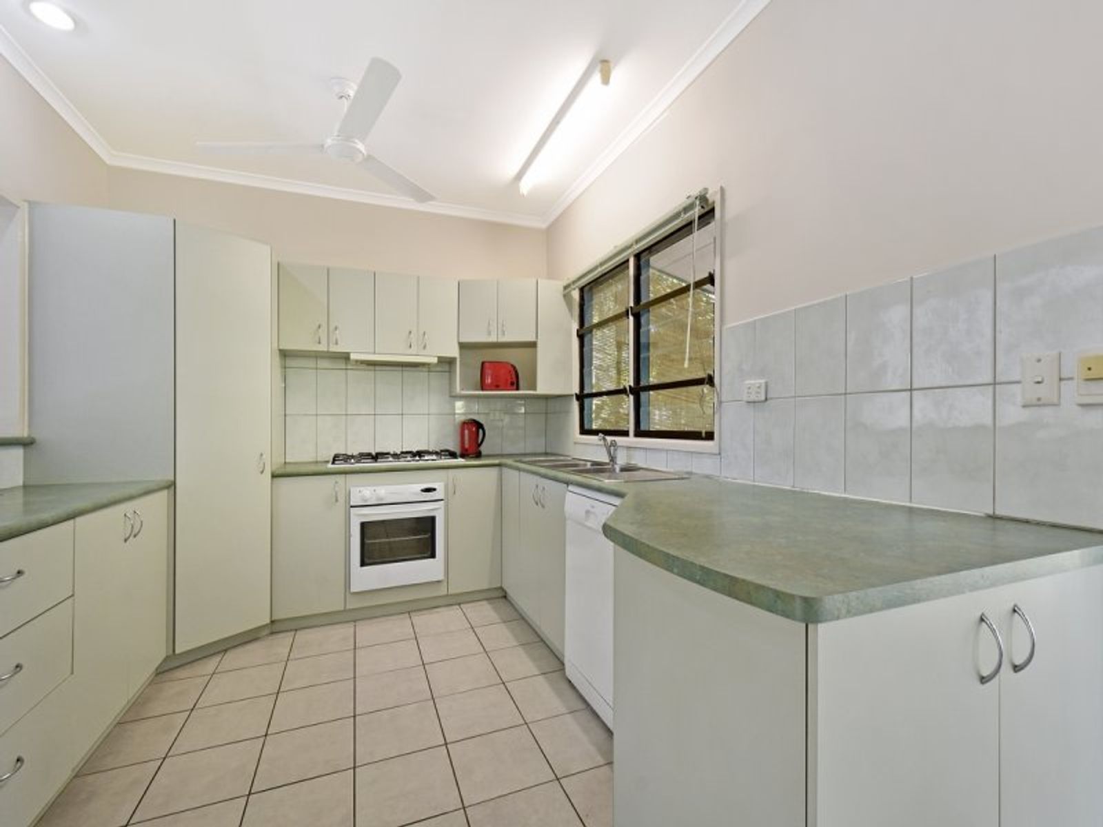 44 Hudson Fysh Avenue, Parap NT 0820, Parap - Thumbnail 5