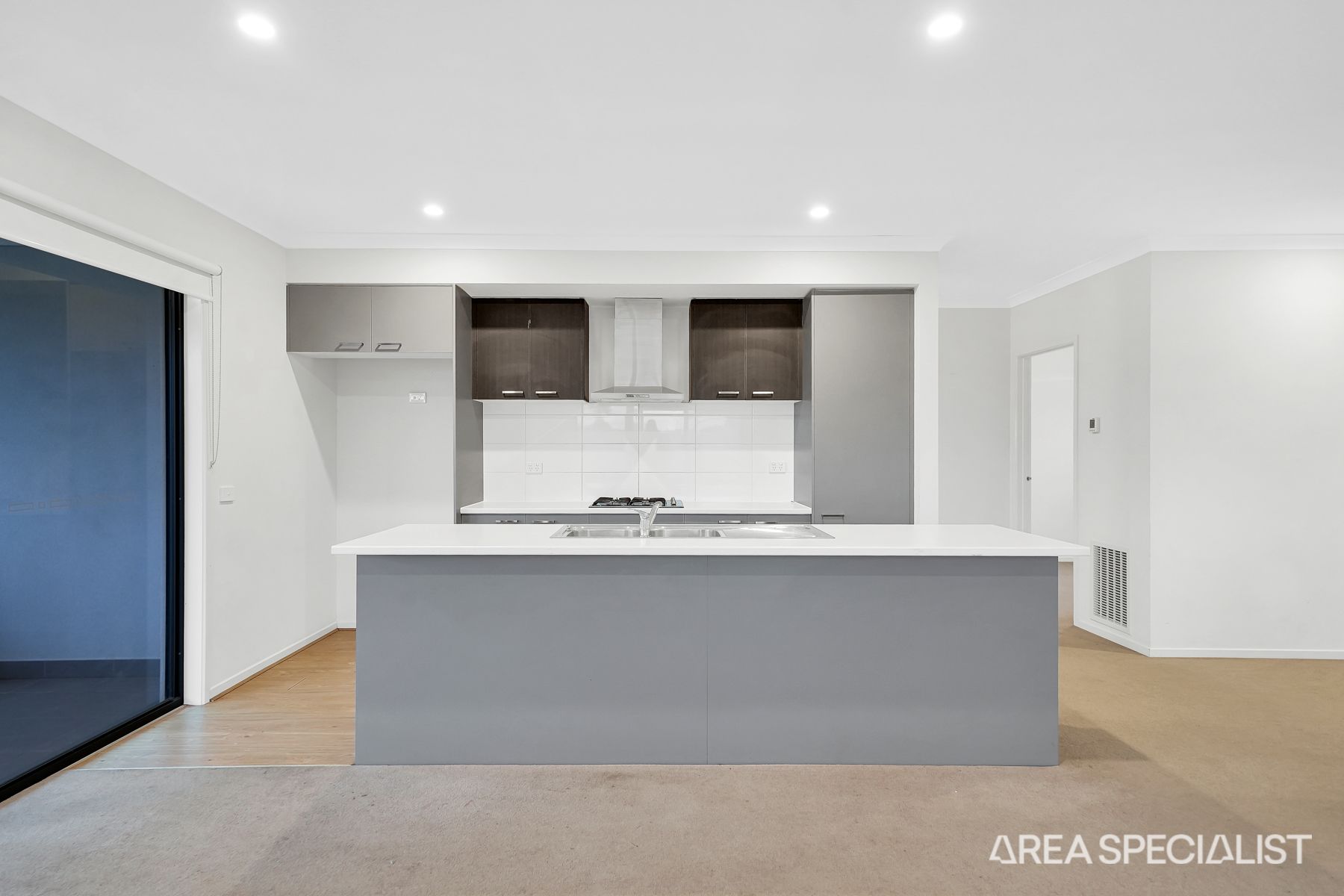 23 Jindalee Way, Werribee, Werribee - Thumbnail 4