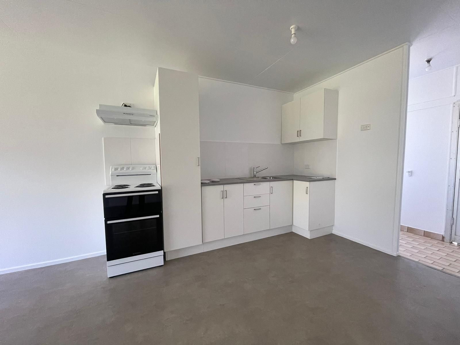 2/14 Owen Jenkins Drive, Sarina Beach QLD 4737, Sarina Beach - Thumbnail 5