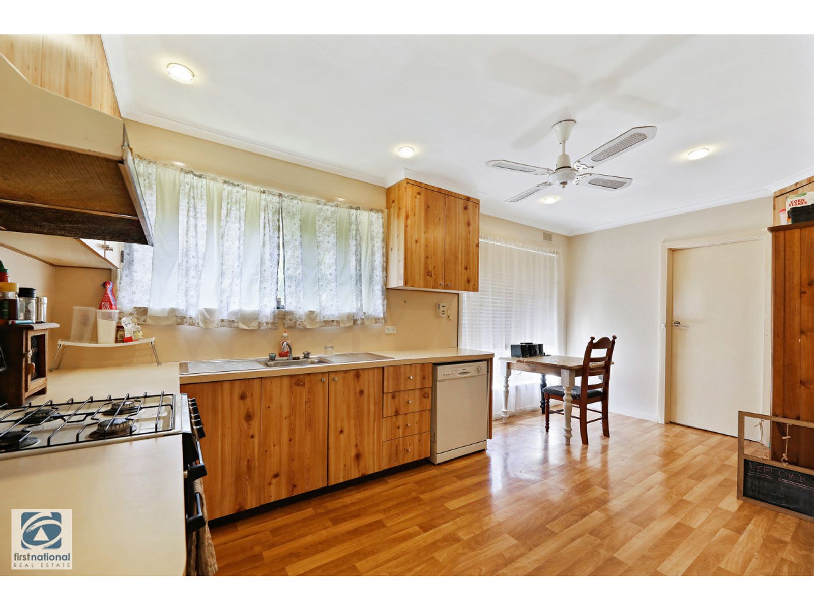 24 Charles Street, Warragul, VIC 3820, Warragul - Thumbnail 4