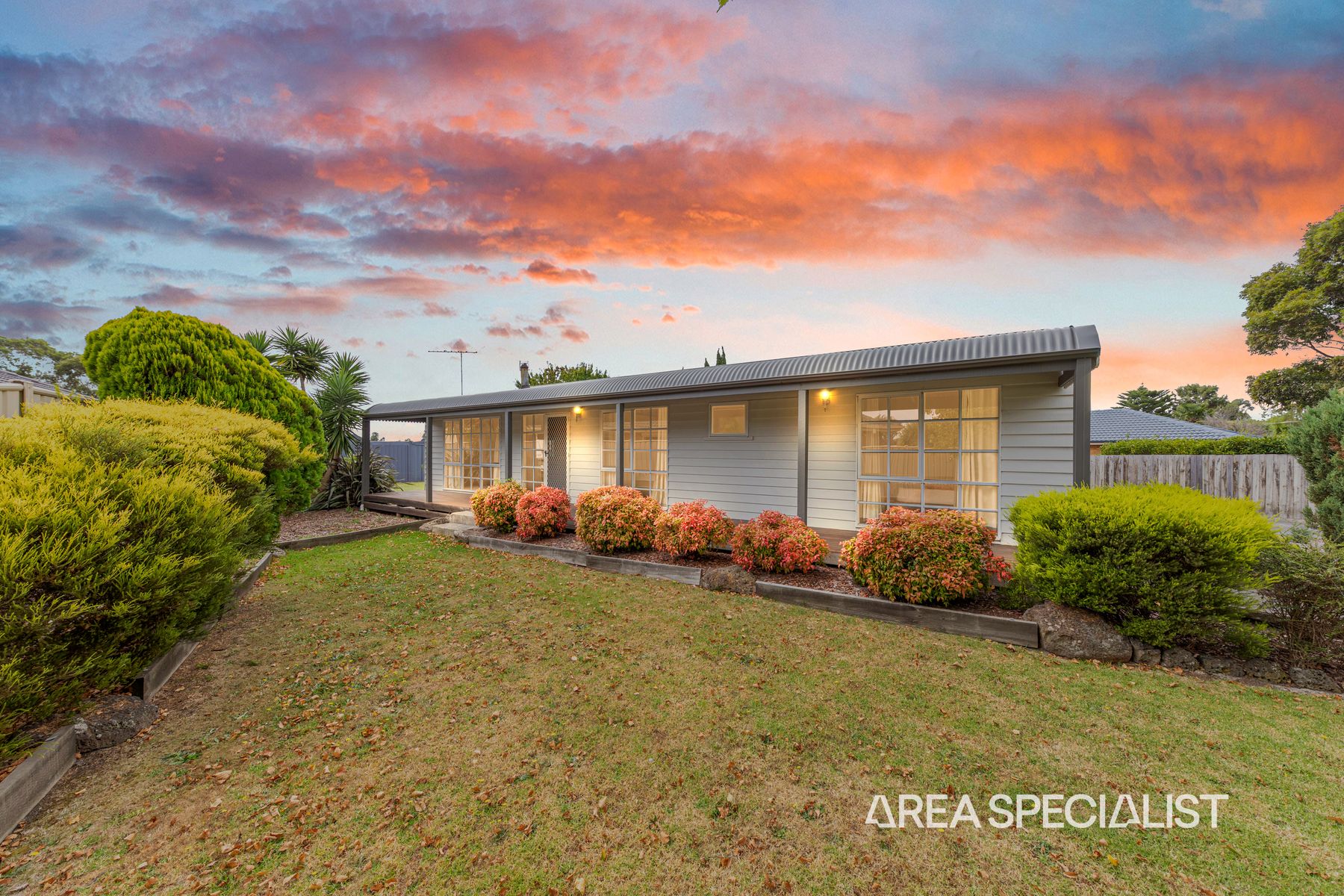 16 James Street, Lang Lang, VIC 3984, Lang Lang - Thumbnail 2