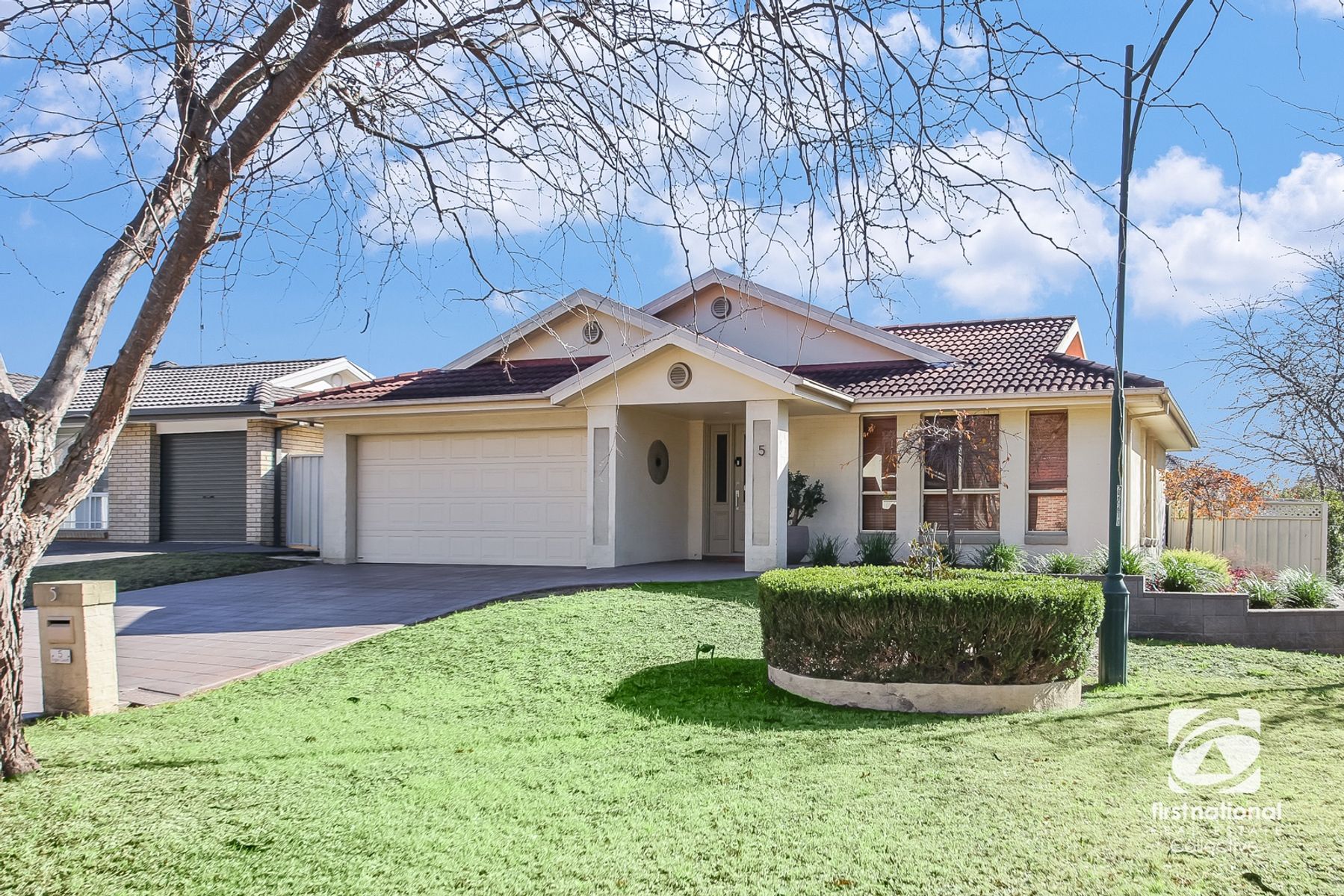 5 Inglis Court, Harrington Park NSW 2567, Harrington Park - Thumbnail 3