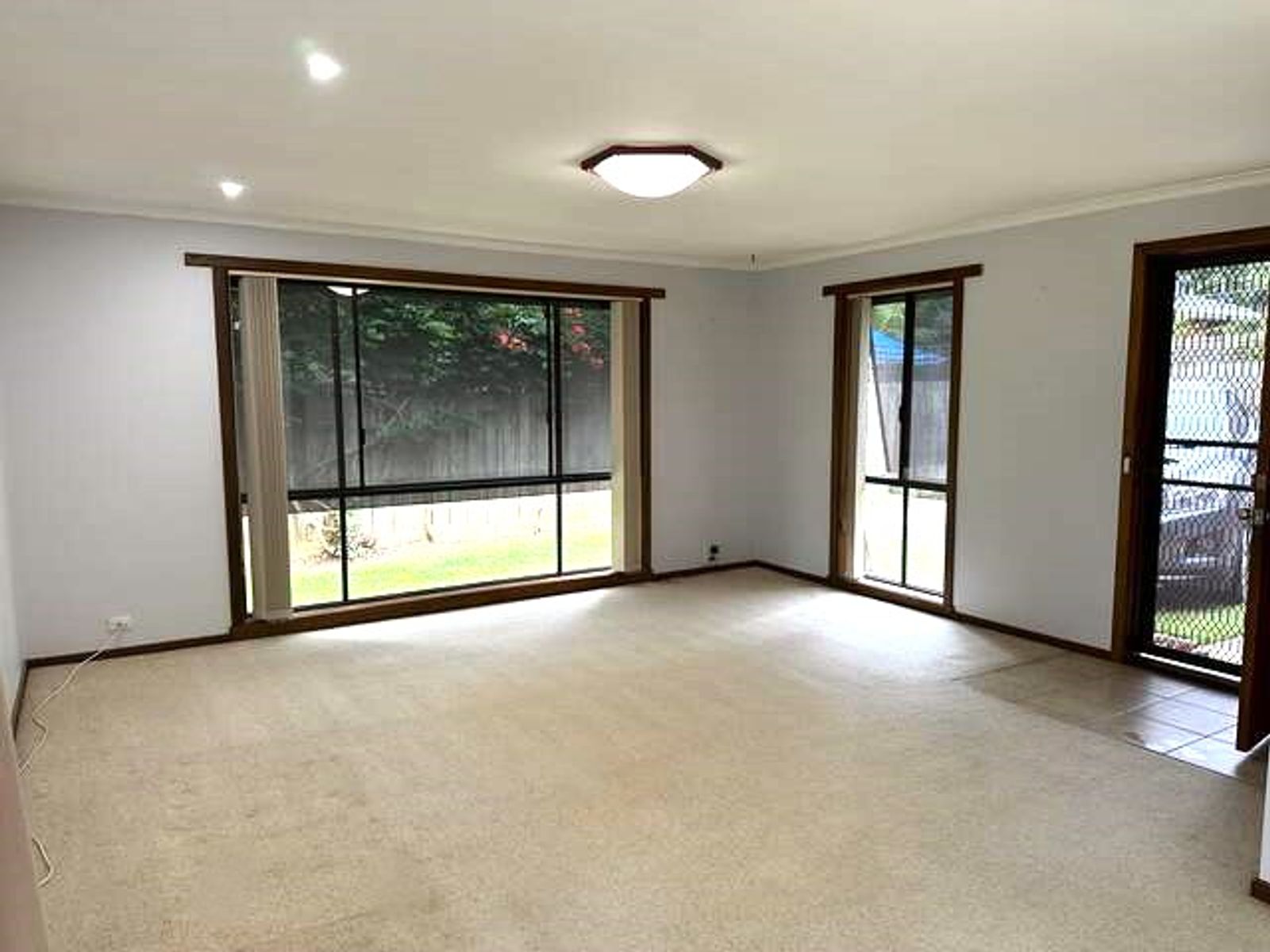 2/12 Toorak Avenue, Warragul VIC 3820, Warragul - Thumbnail 4