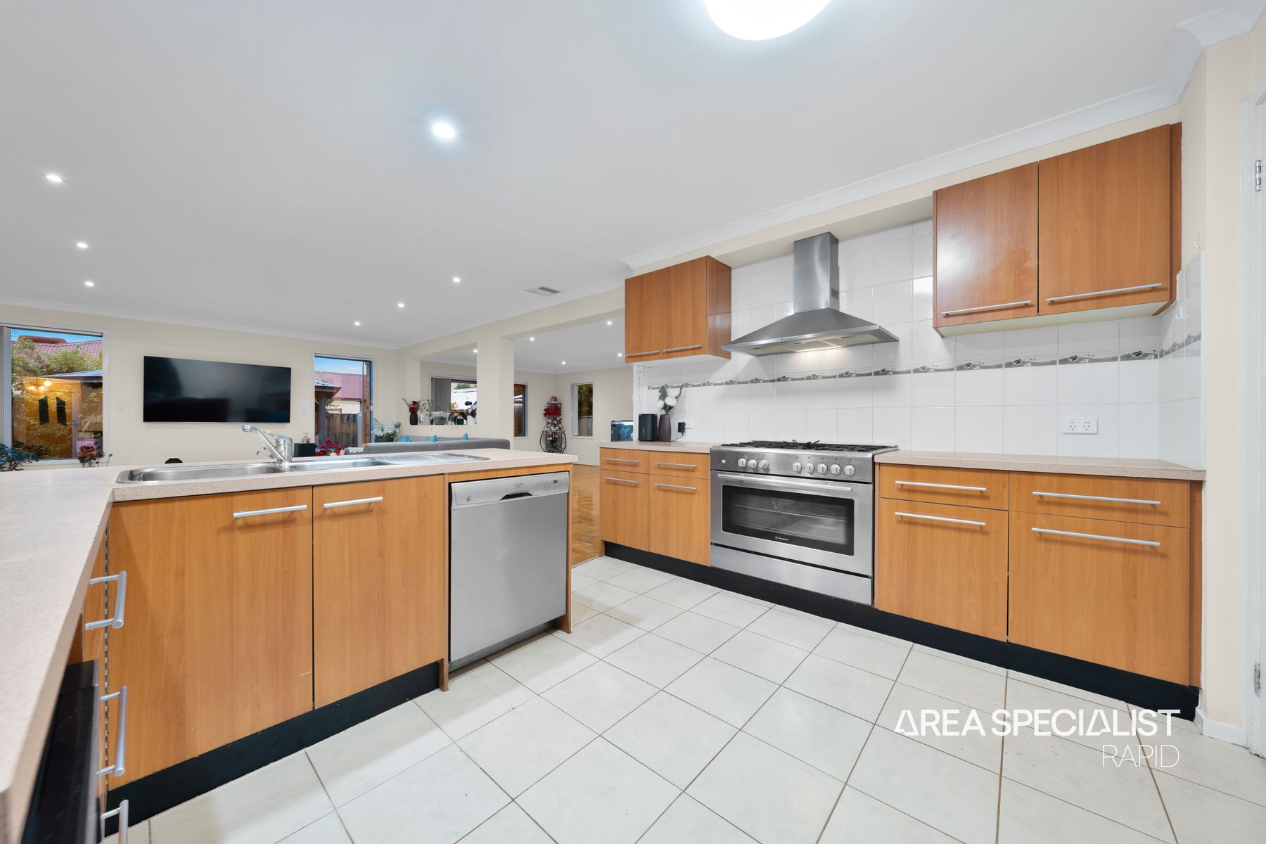 2 Ashworth Place, Hampton Park, Hampton Park - Thumbnail 6