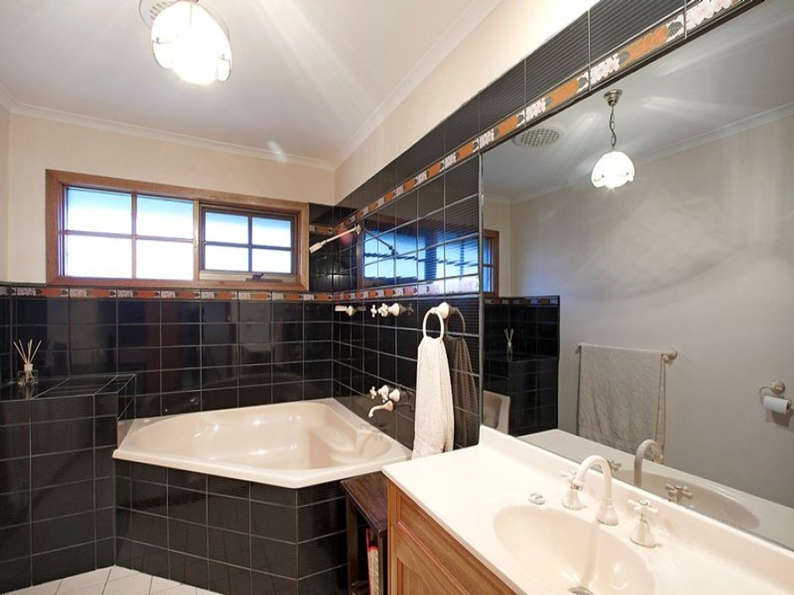 12 Tatyoon Close, Aspendale Gardens, VIC 3195, Aspendale Gardens - Thumbnail 8
