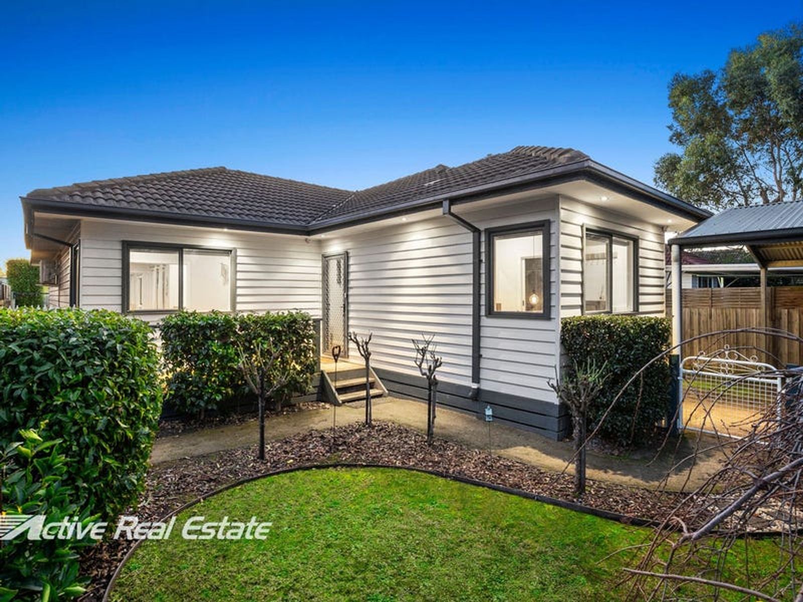 10 Peterson Street, Crib Point, VIC 3919, Crib Point - Thumbnail 2