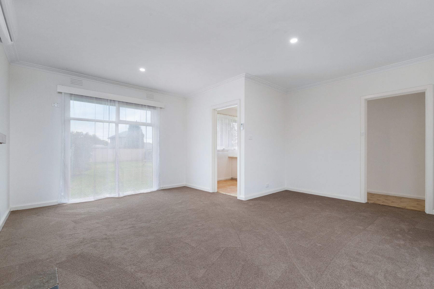 45 Baird Street, Mulgrave, VIC 3170, Mulgrave - Thumbnail 2