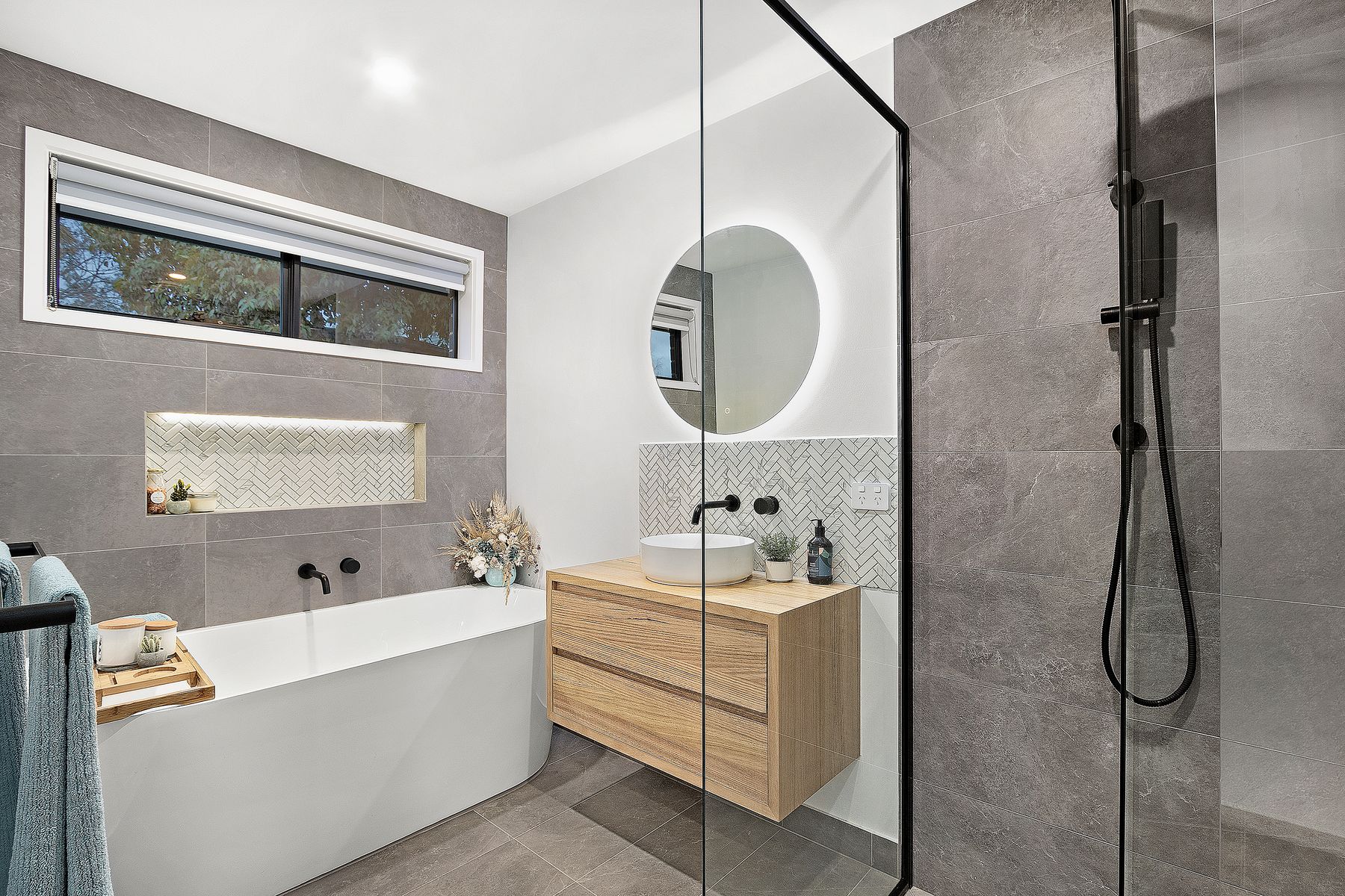 2A Sunburst Court, Mooroolbark - Thumbnail 7