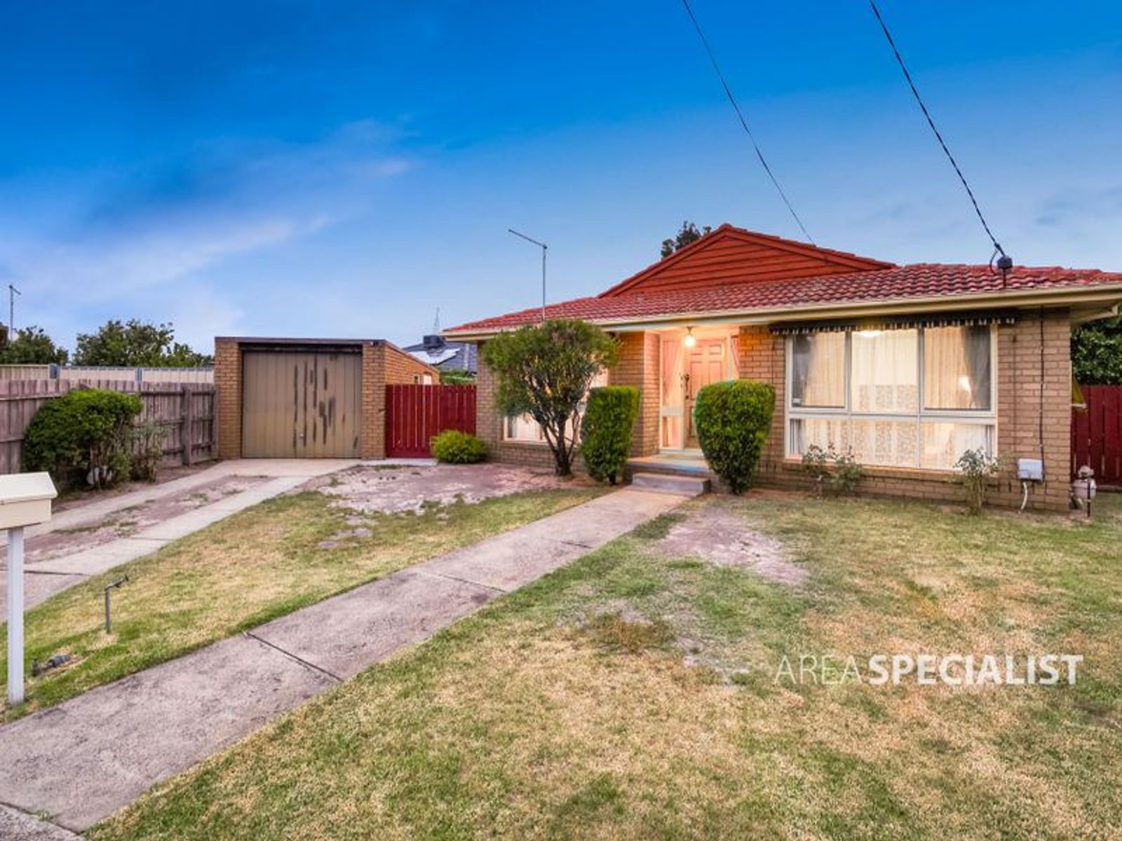 4 Glenn Court, Clayton South, VIC 3169, Clayton South - Thumbnail 2