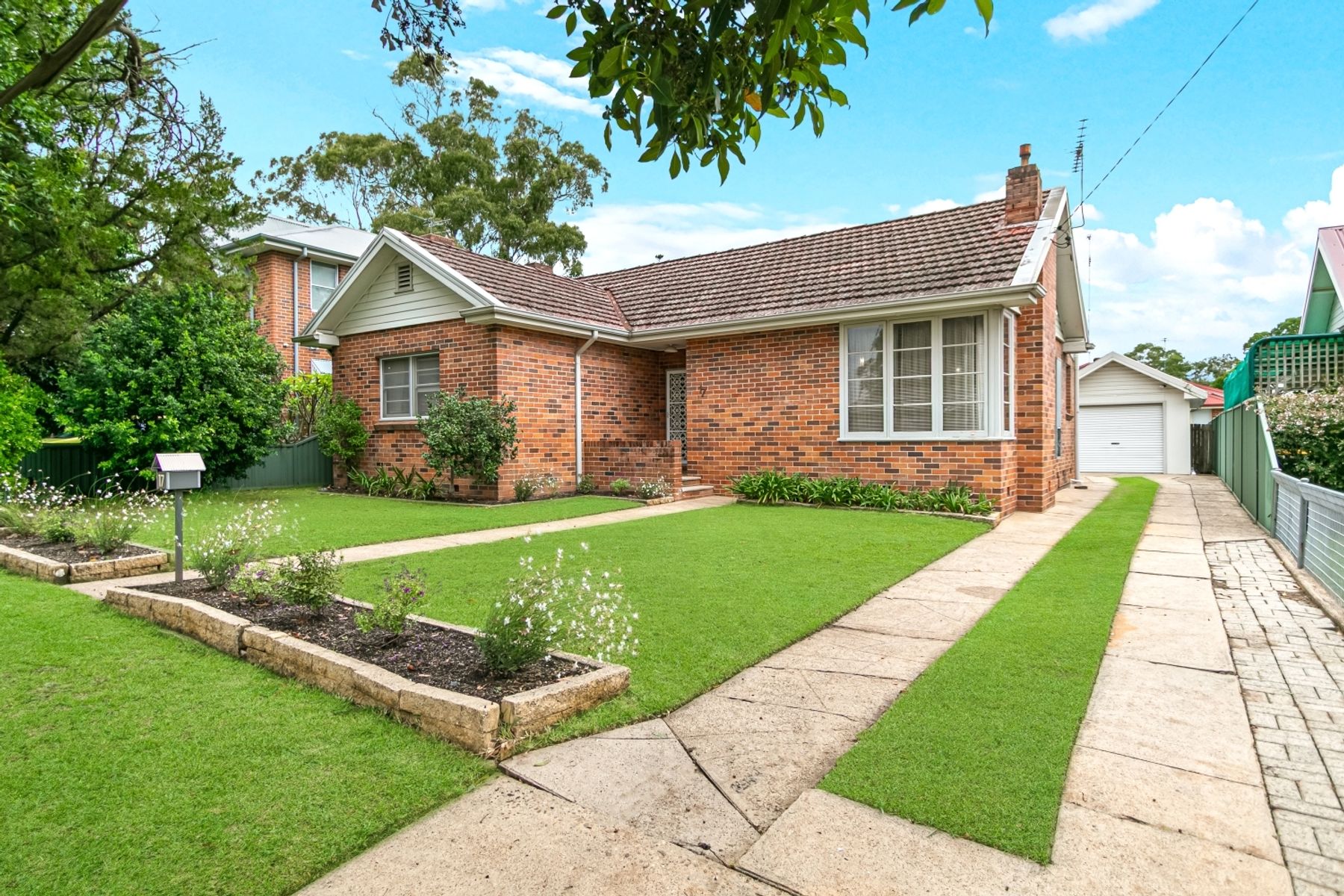 17 Hornseywood Avenue, Penrith NSW 2750