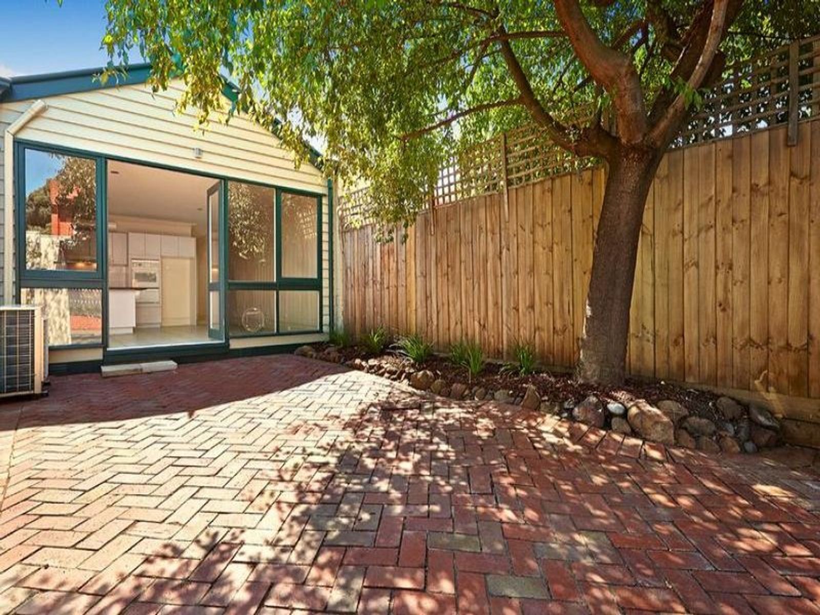 36 Newry Street, Fitzroy North - Thumbnail 3
