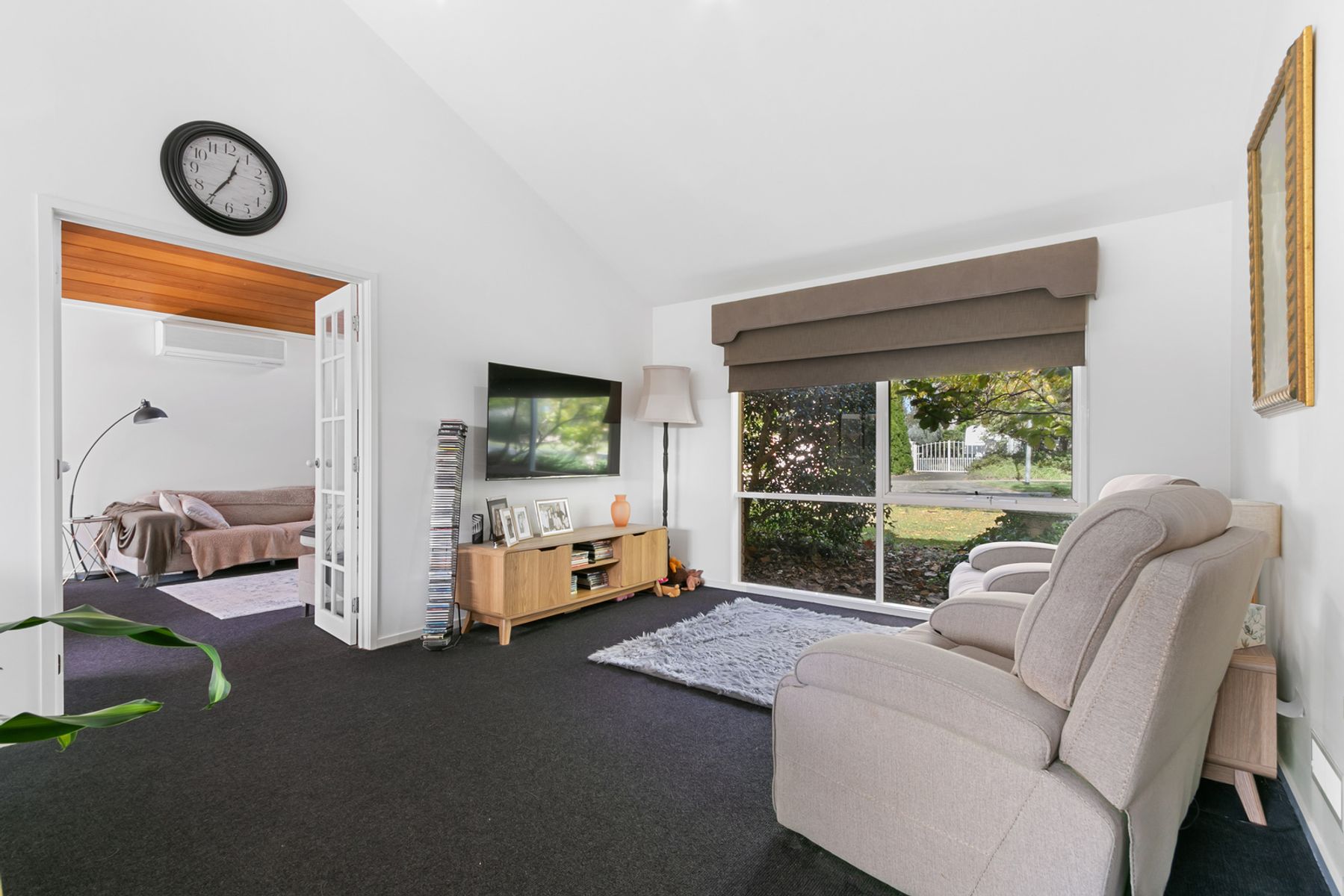 011 Open2view ID947678 9 Hammond Court   Traralgon
