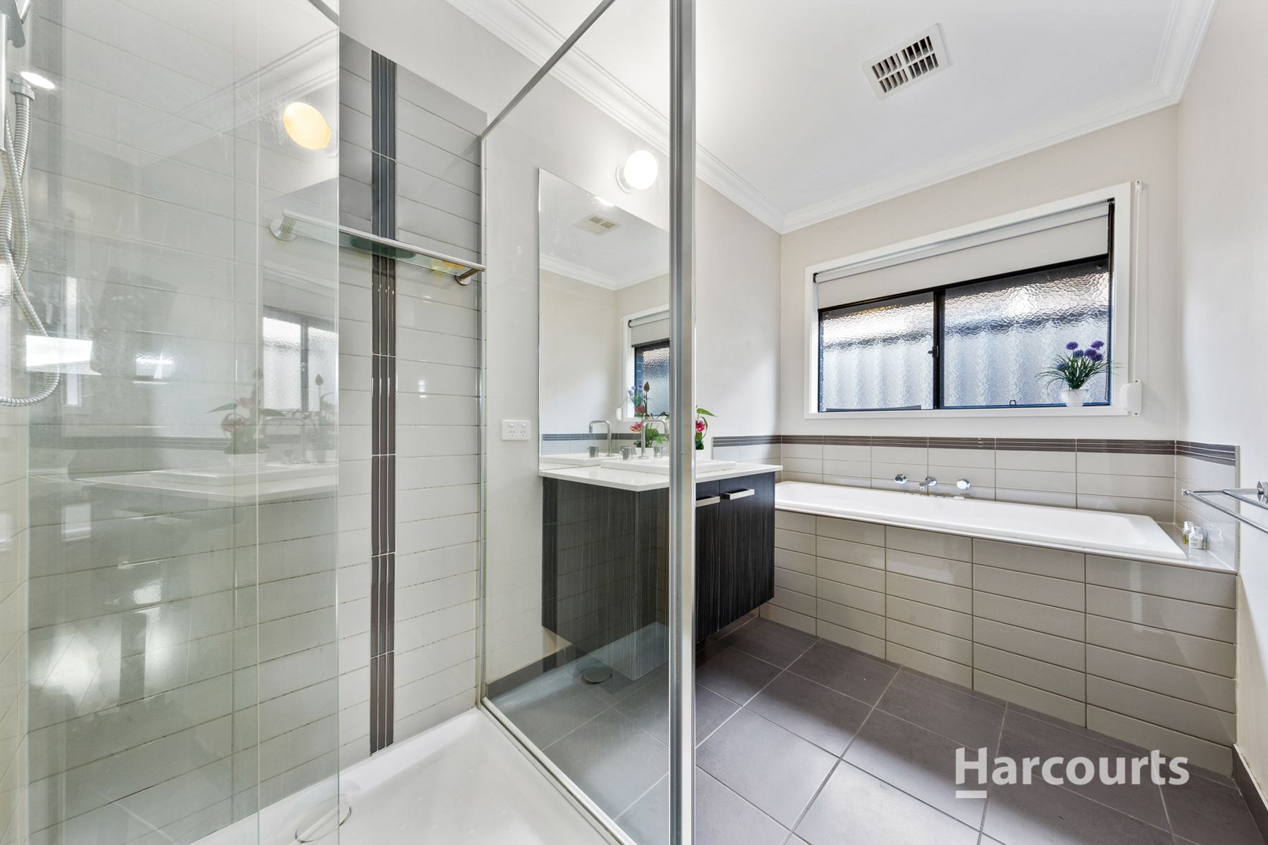 8 Naomi Street, Burnside Heights, VIC 3023, Burnside Heights - Thumbnail 7